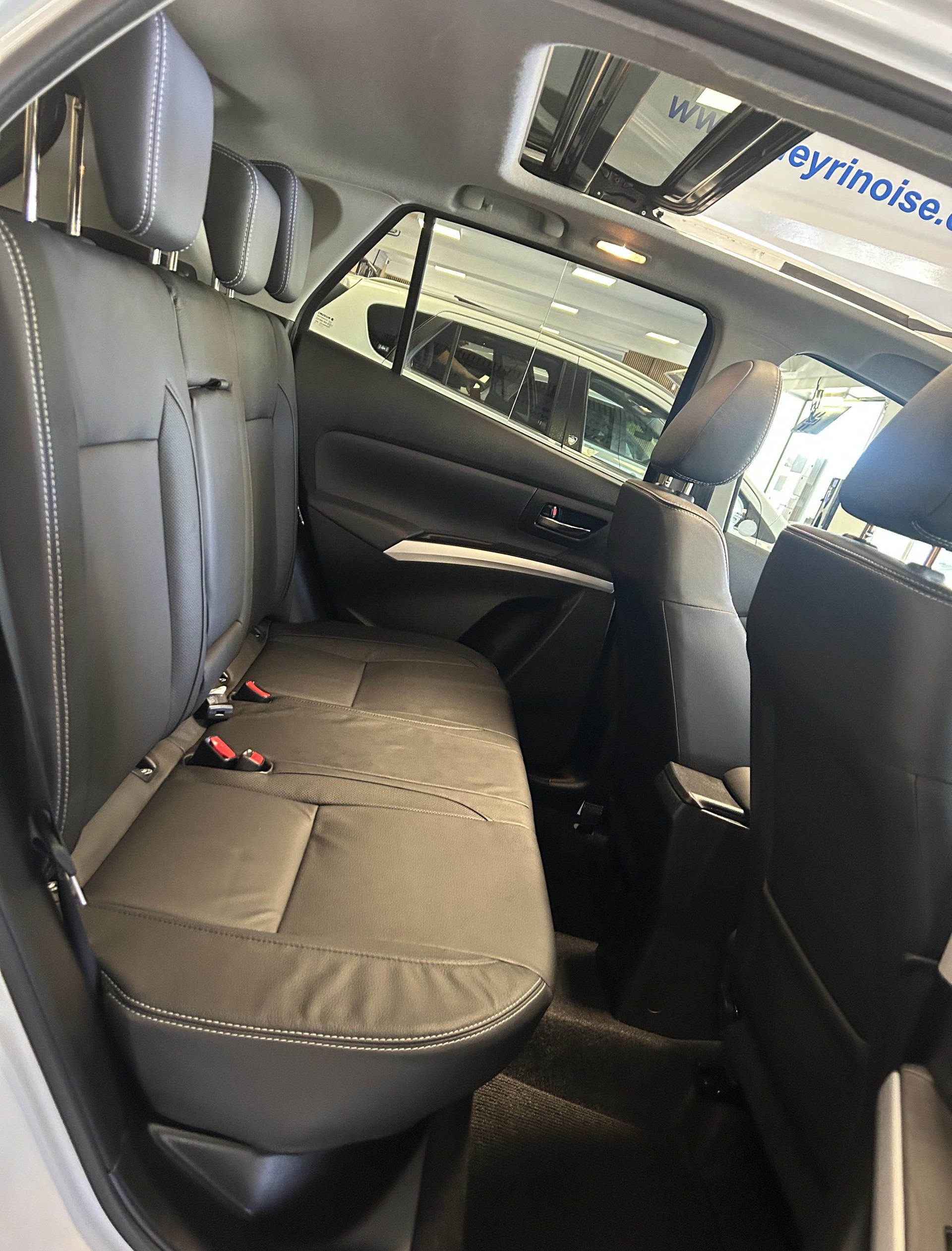SUZUKI SX4 S-Cross 1.4 T Piz Sulai Top Hybrid 4x4-image-15