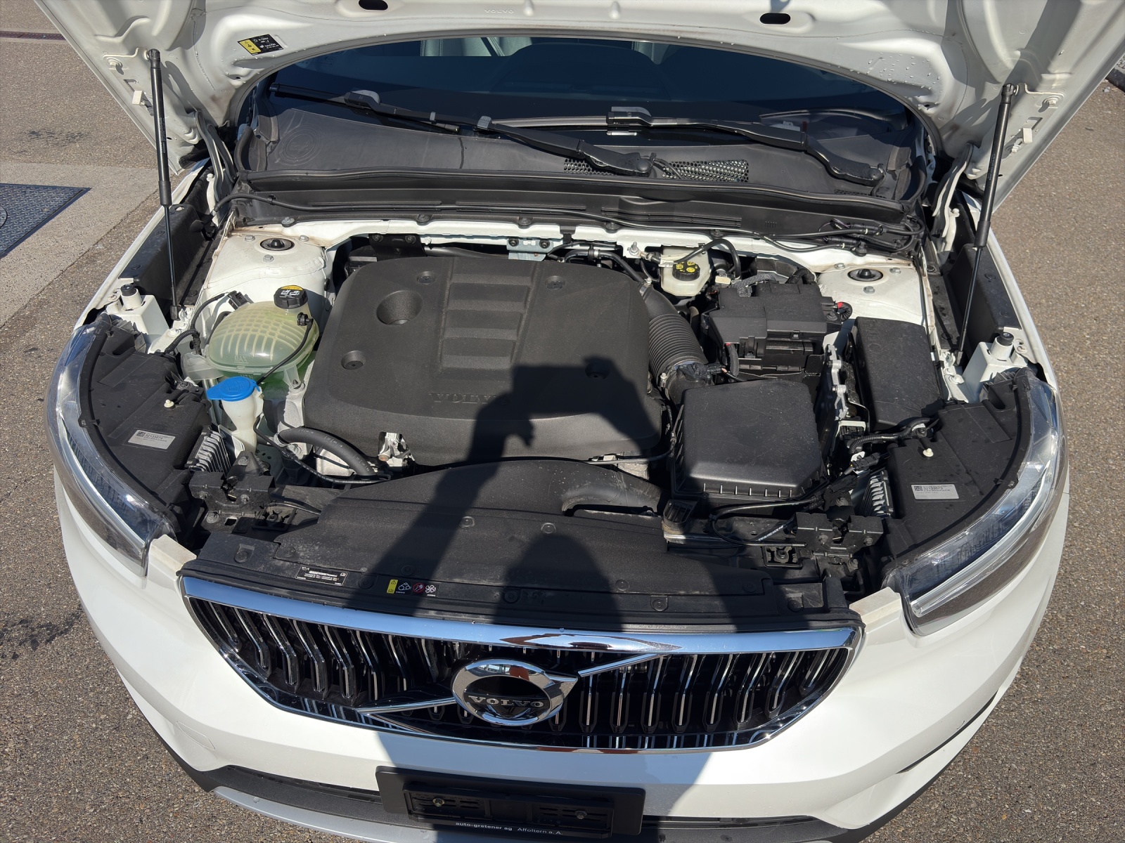 VOLVO XC40 2.0 D4 Inscription AWD-image-18
