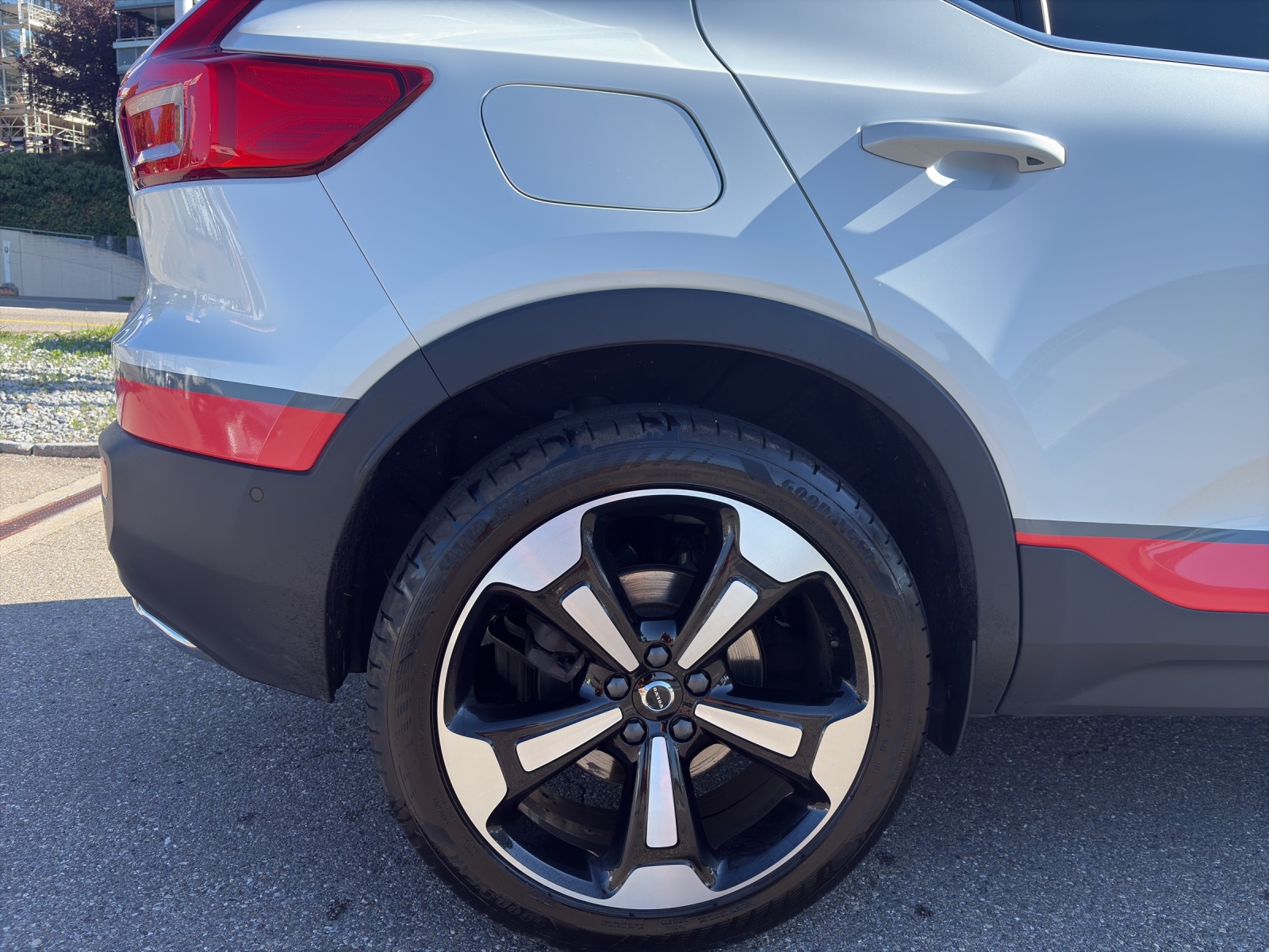 VOLVO XC40 2.0 D4 Inscription AWD-image-15