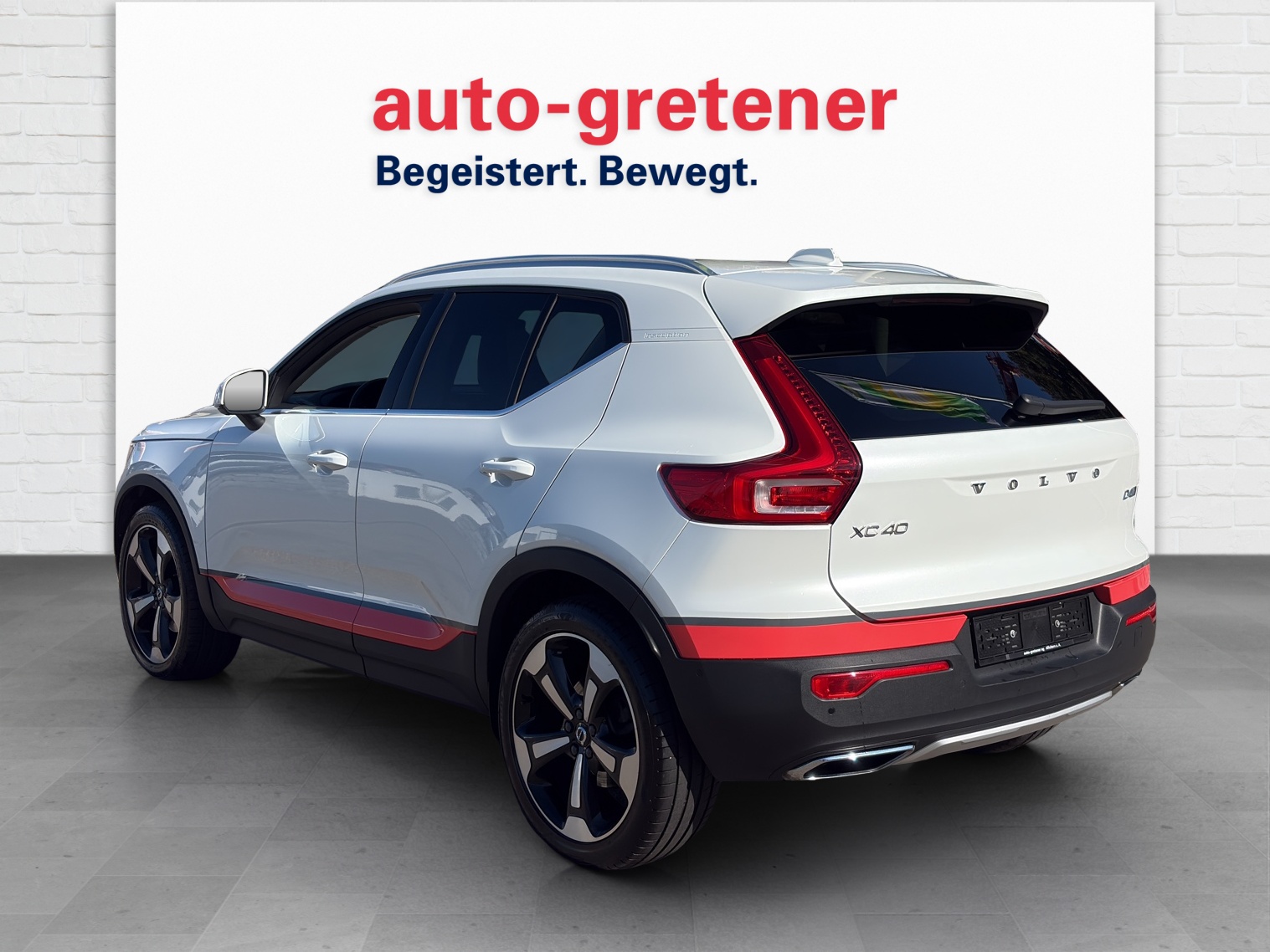 VOLVO XC40 2.0 D4 Inscription AWD-image-1