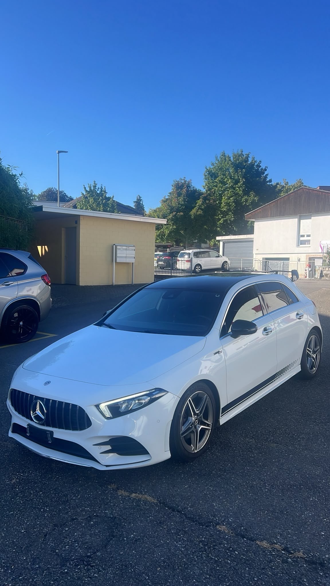 MERCEDES-BENZ A 200 AMG Line-image-3