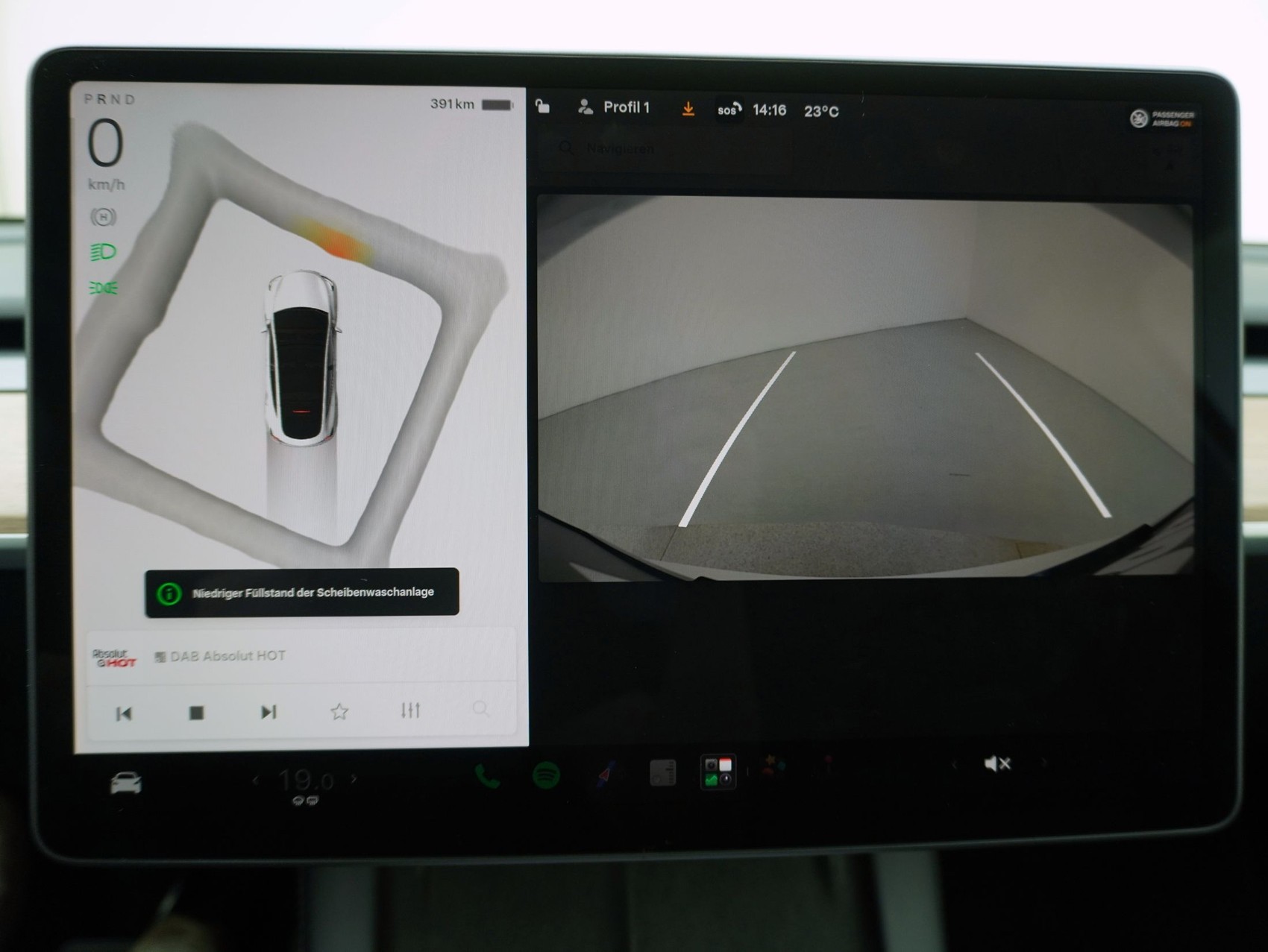 TESLA Model Y Long Range RWD-image-14