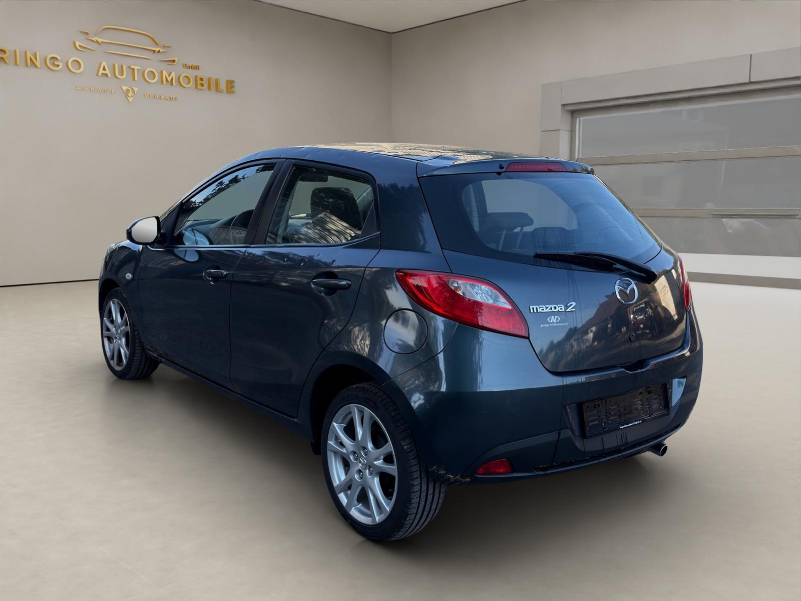 MAZDA 2 1.3i 16V Exclusive-image-3
