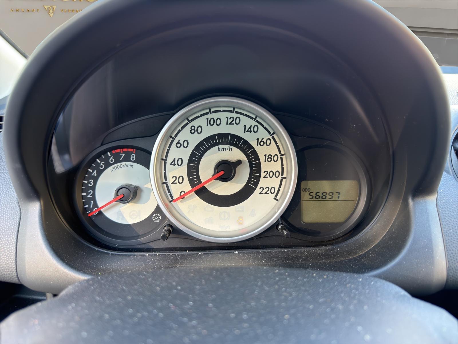 MAZDA 2 1.3i 16V Exclusive-image-8
