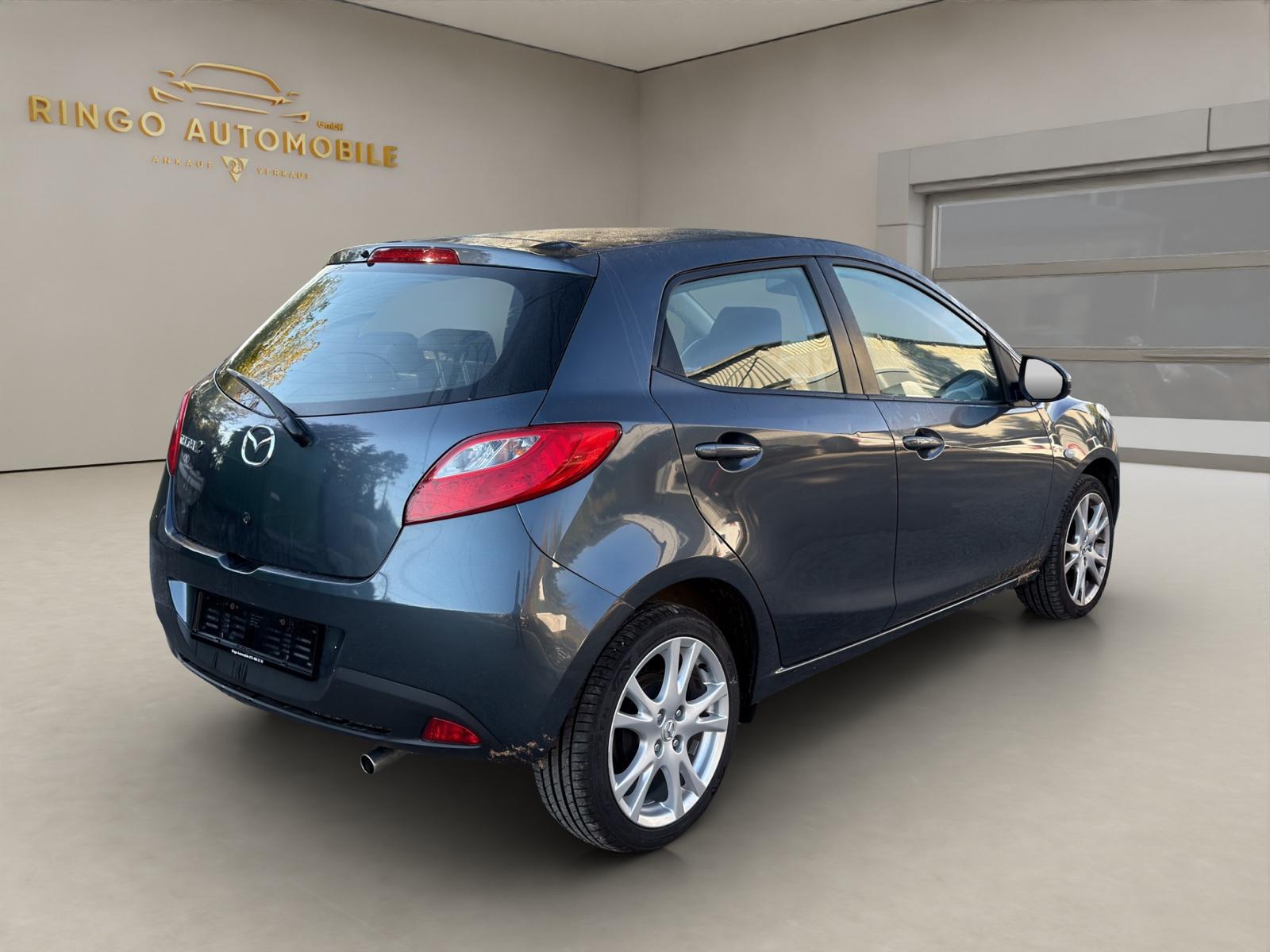 MAZDA 2 1.3i 16V Exclusive-image-9