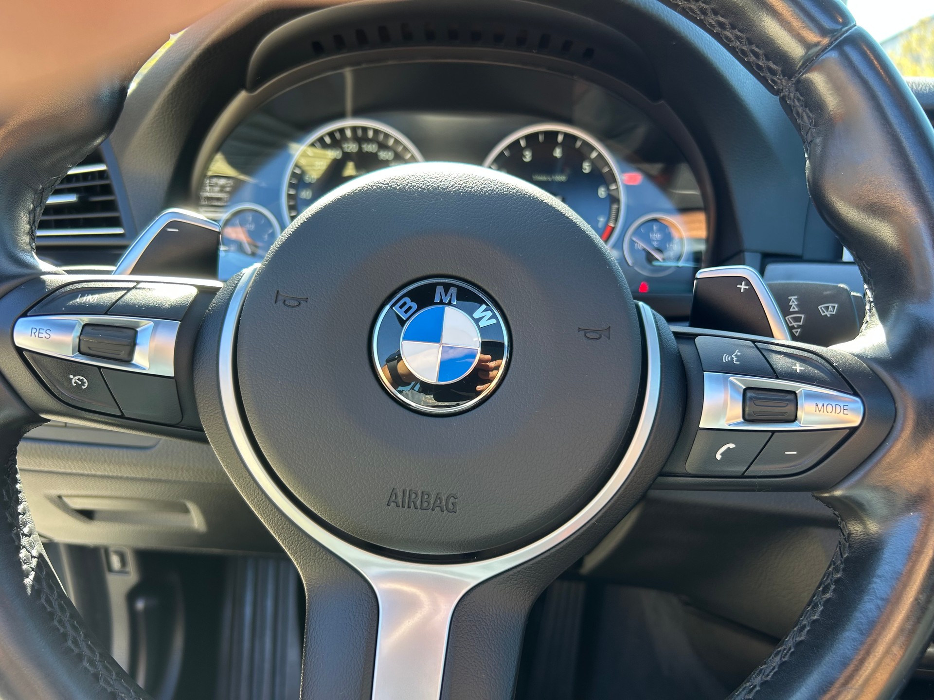 BMW 535i Touring xDrive Luxury Line Steptronic-image-13