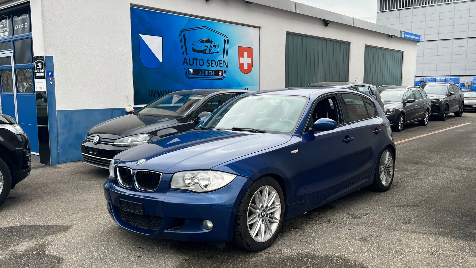 BMW 118d-image-1