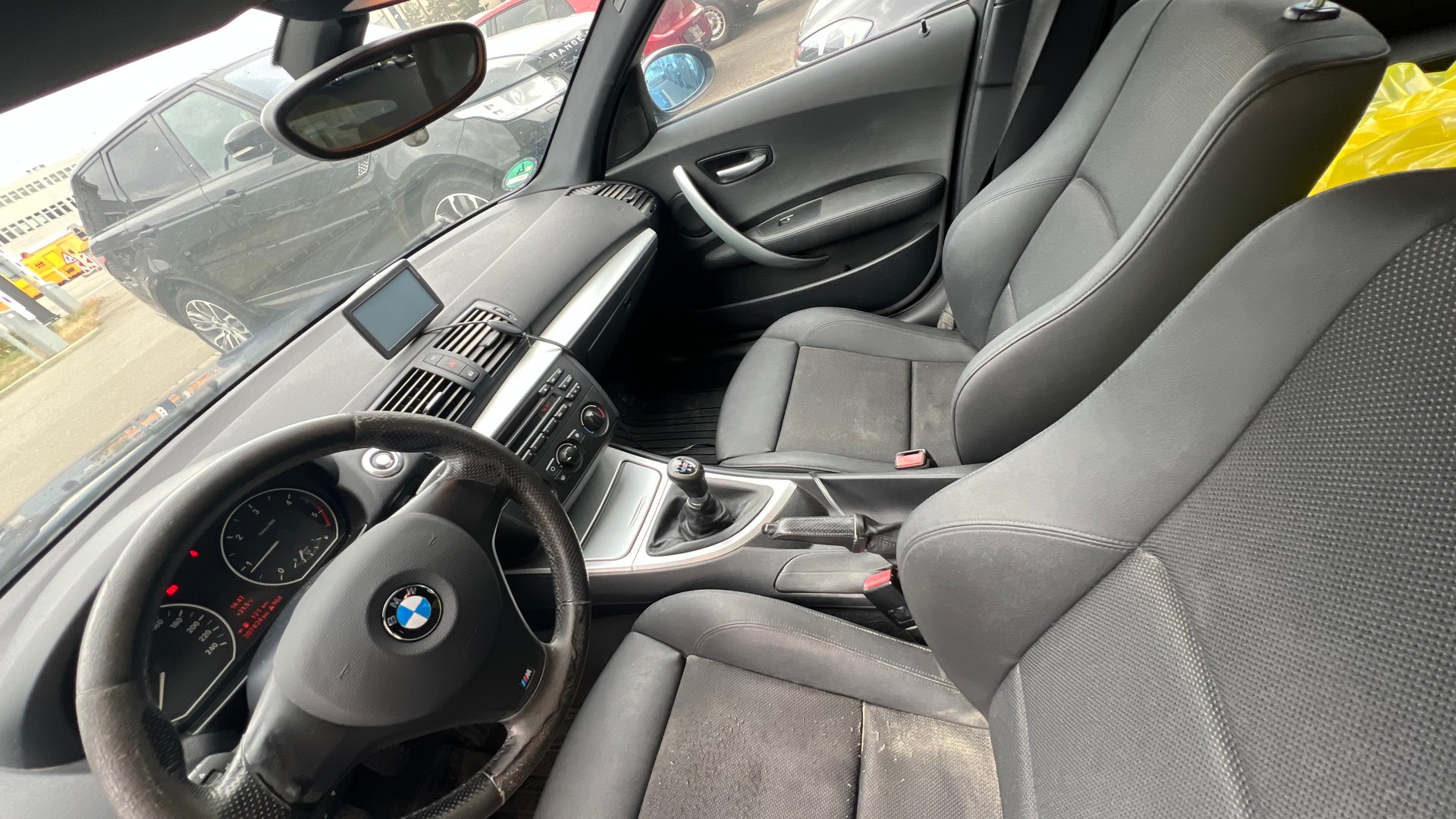 BMW 118d-image-11