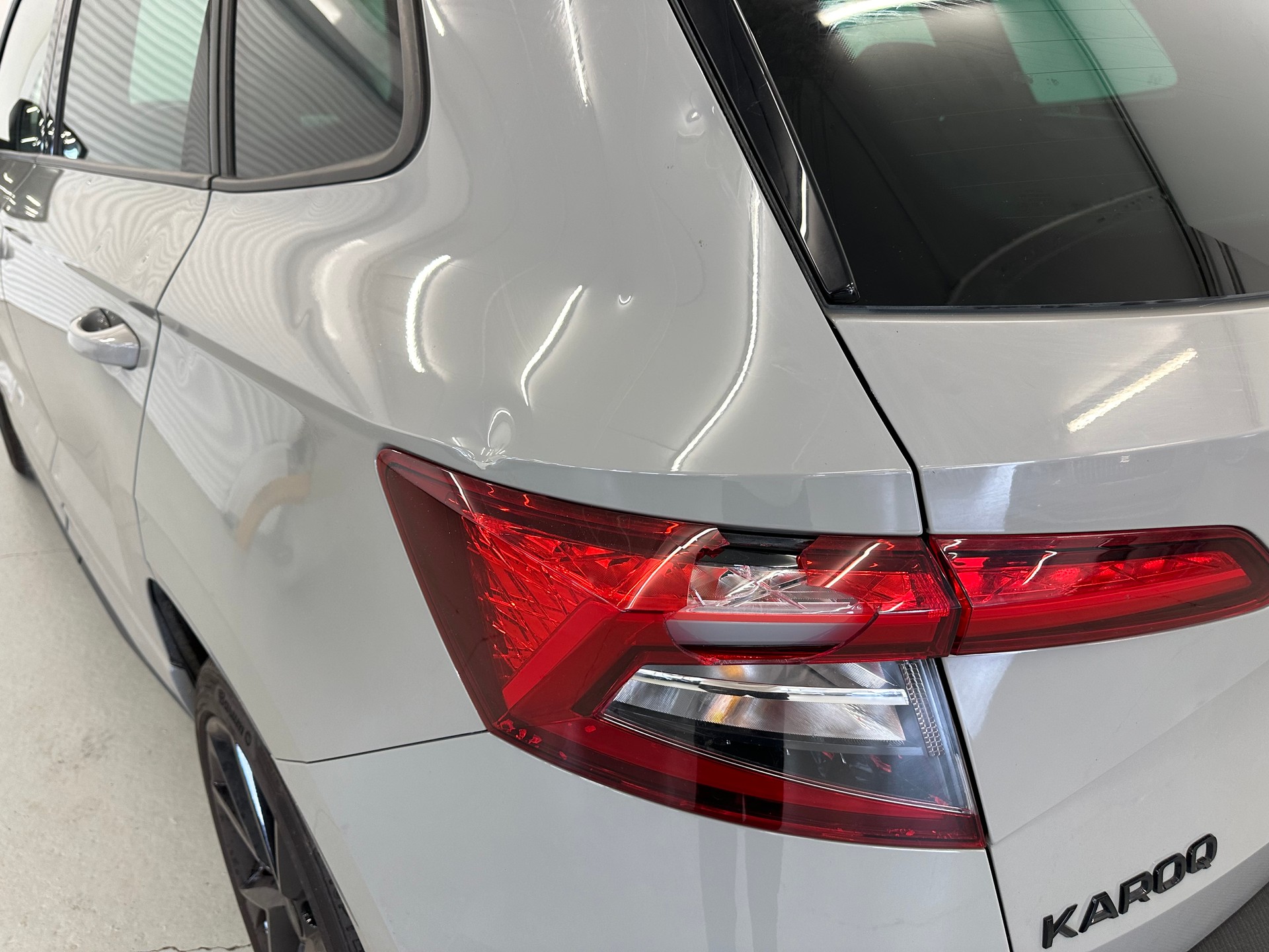 SKODA Karoq 2.0 TSI SportLine 4x4 DSG-image-8