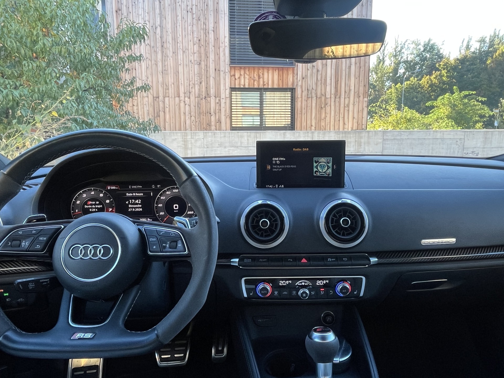 AUDI RS3 Sportback 2.5 TSI quattro S-tronic-image-7