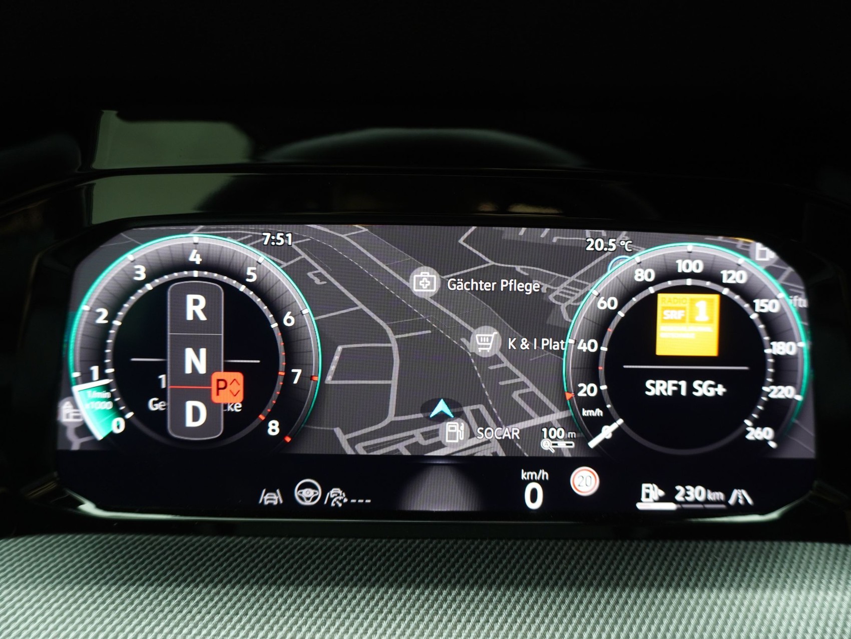 VW Golf 8.5 2.0 TSI DSG R-Line Black Style 4Motion **VW Werksgarantie bis 12/2030**-image-19
