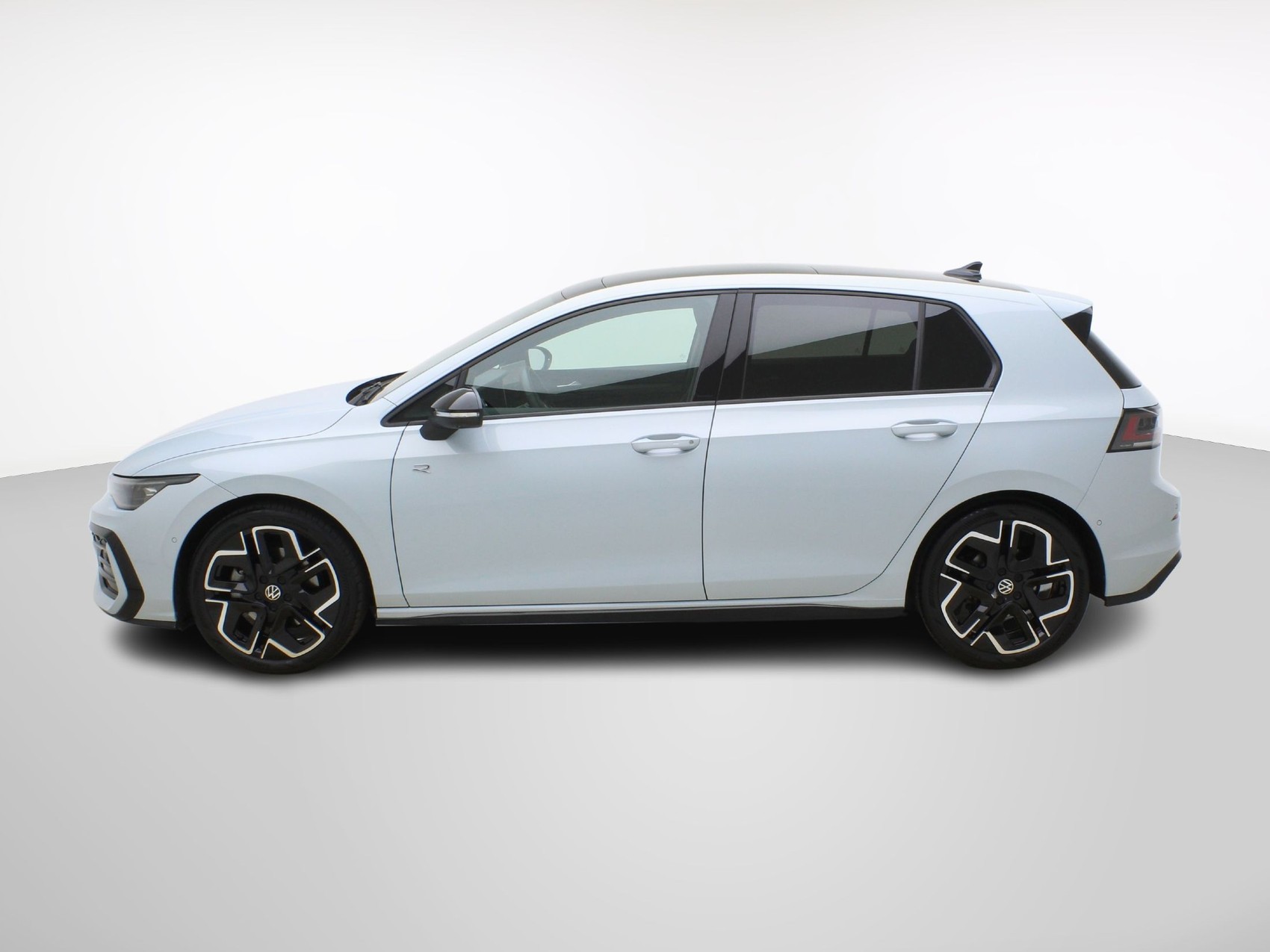 VW Golf 8.5 2.0 TSI DSG R-Line Black Style 4Motion **VW Werksgarantie bis 12/2030**-image-2