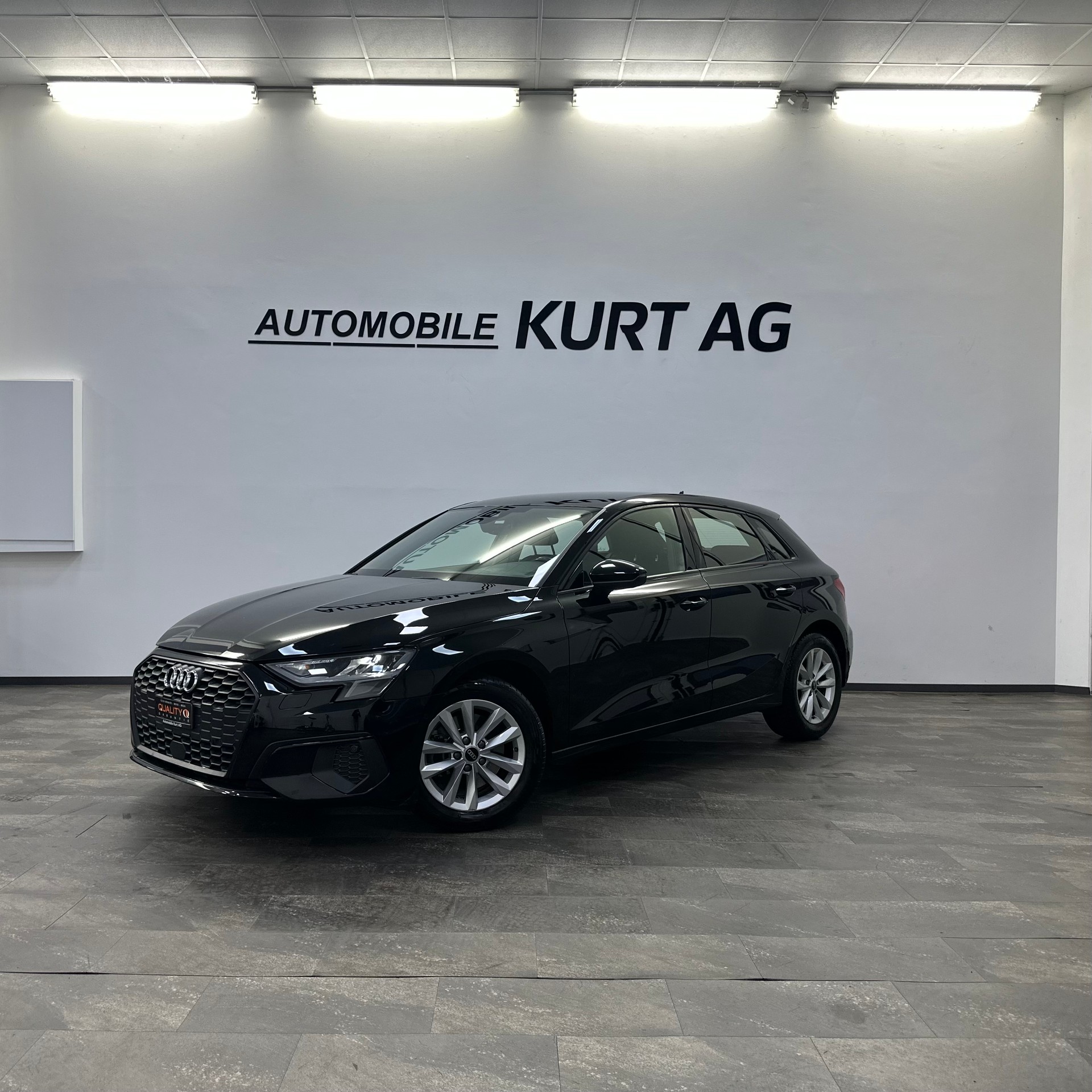 AUDI A3 Sportback 35 TFSI S line Attraction S-tronic