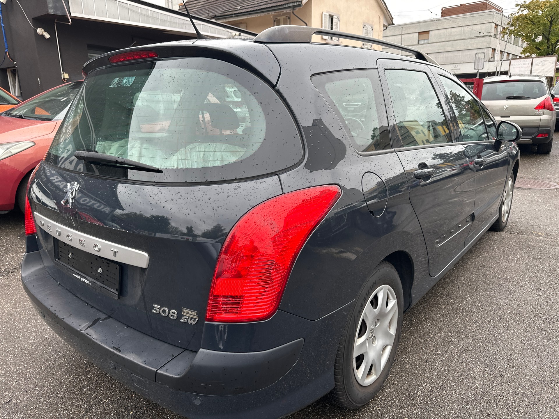 PEUGEOT 308 SW 1.6 HDI Trendy-image-6