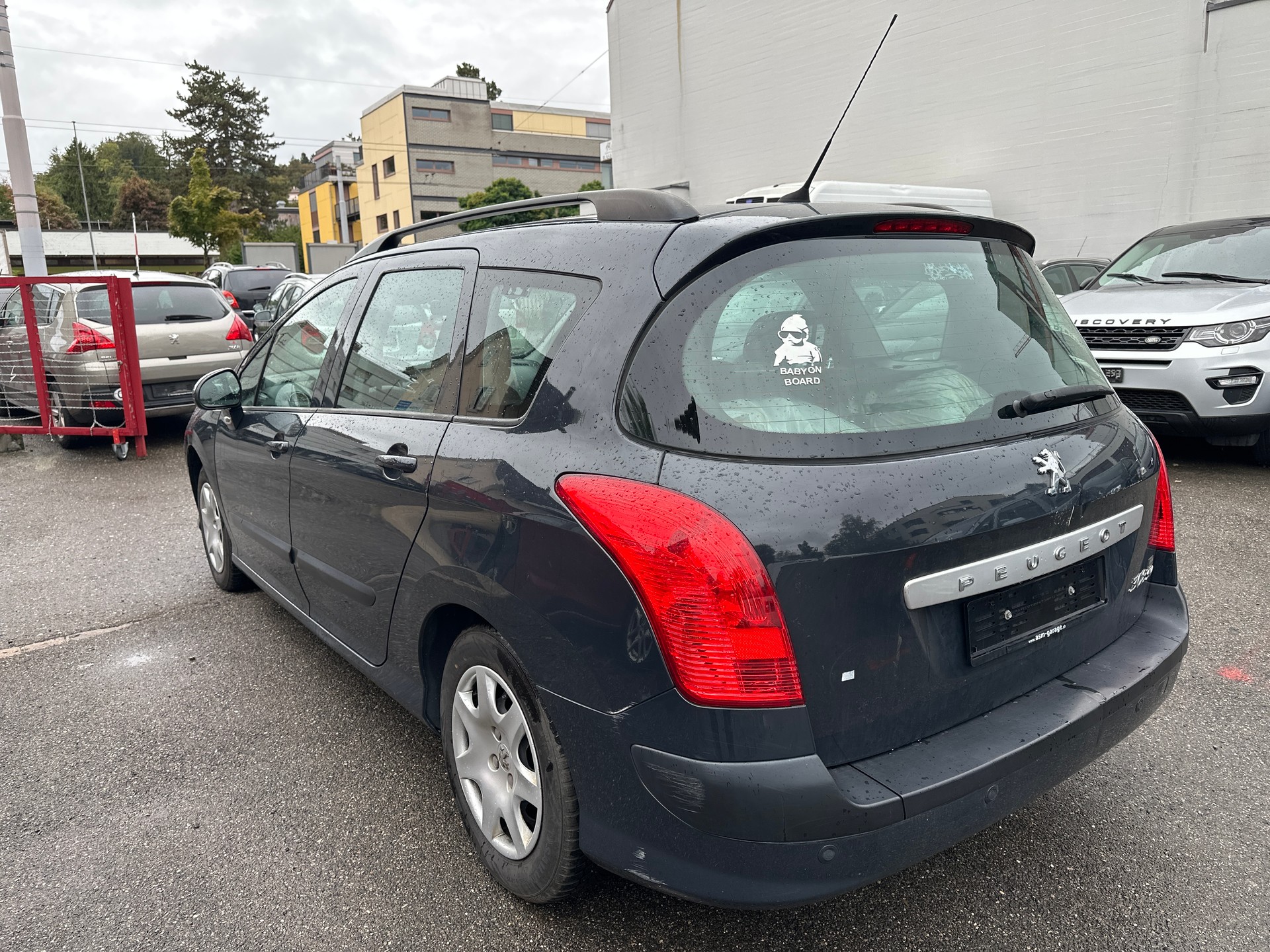 PEUGEOT 308 SW 1.6 HDI Trendy-image-4