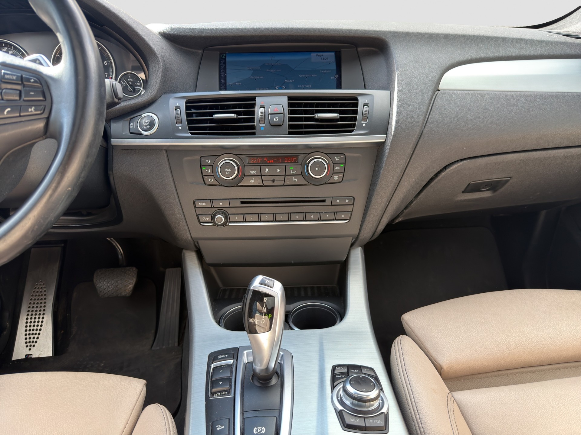 BMW X3 xDrive 28i Steptronic-image-11