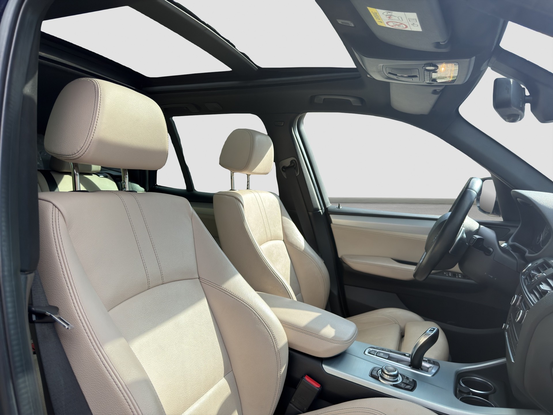 BMW X3 xDrive 28i Steptronic-image-15