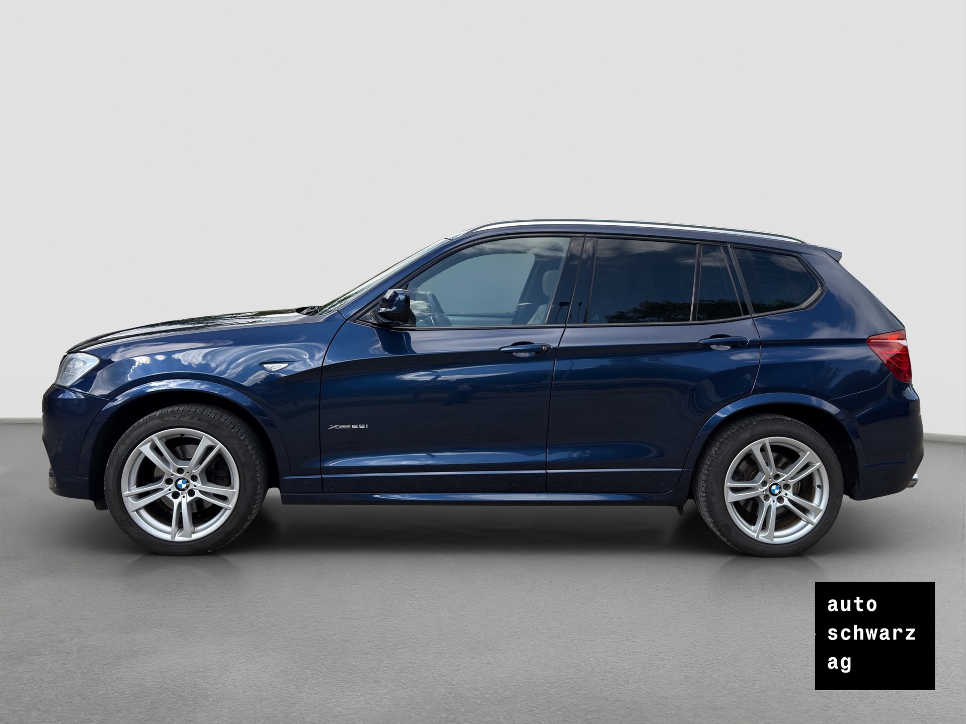 BMW X3 xDrive 28i Steptronic-image-7