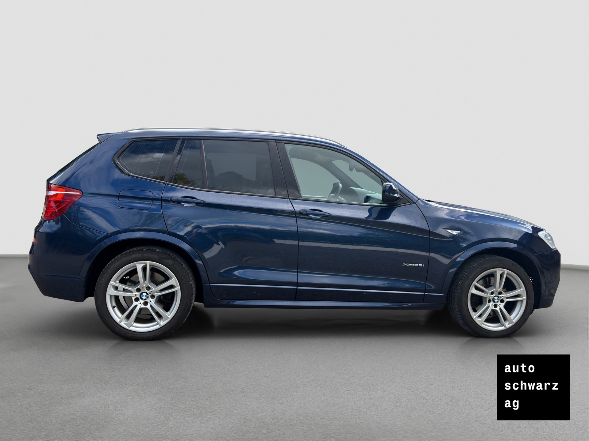 BMW X3 xDrive 28i Steptronic-image-3