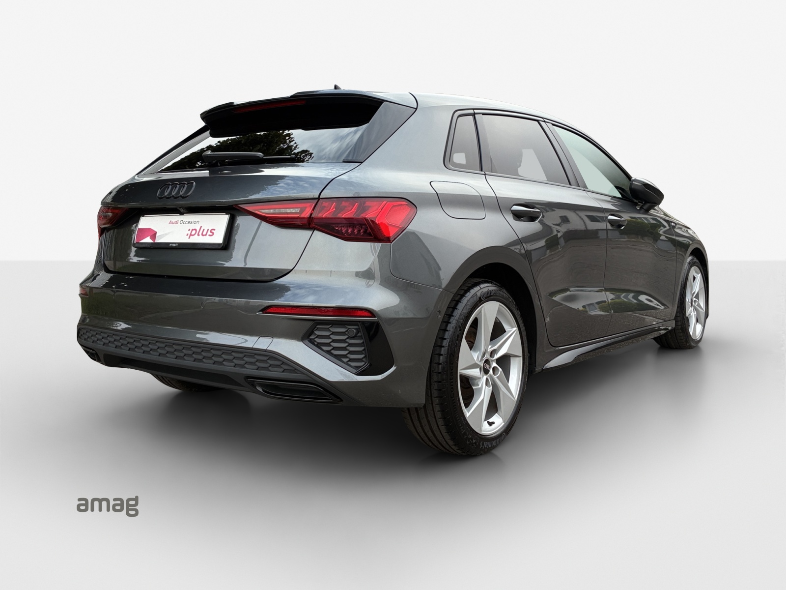 AUDI A3 Sportback 35 TFSI S line Attraction S-tronic-image-4