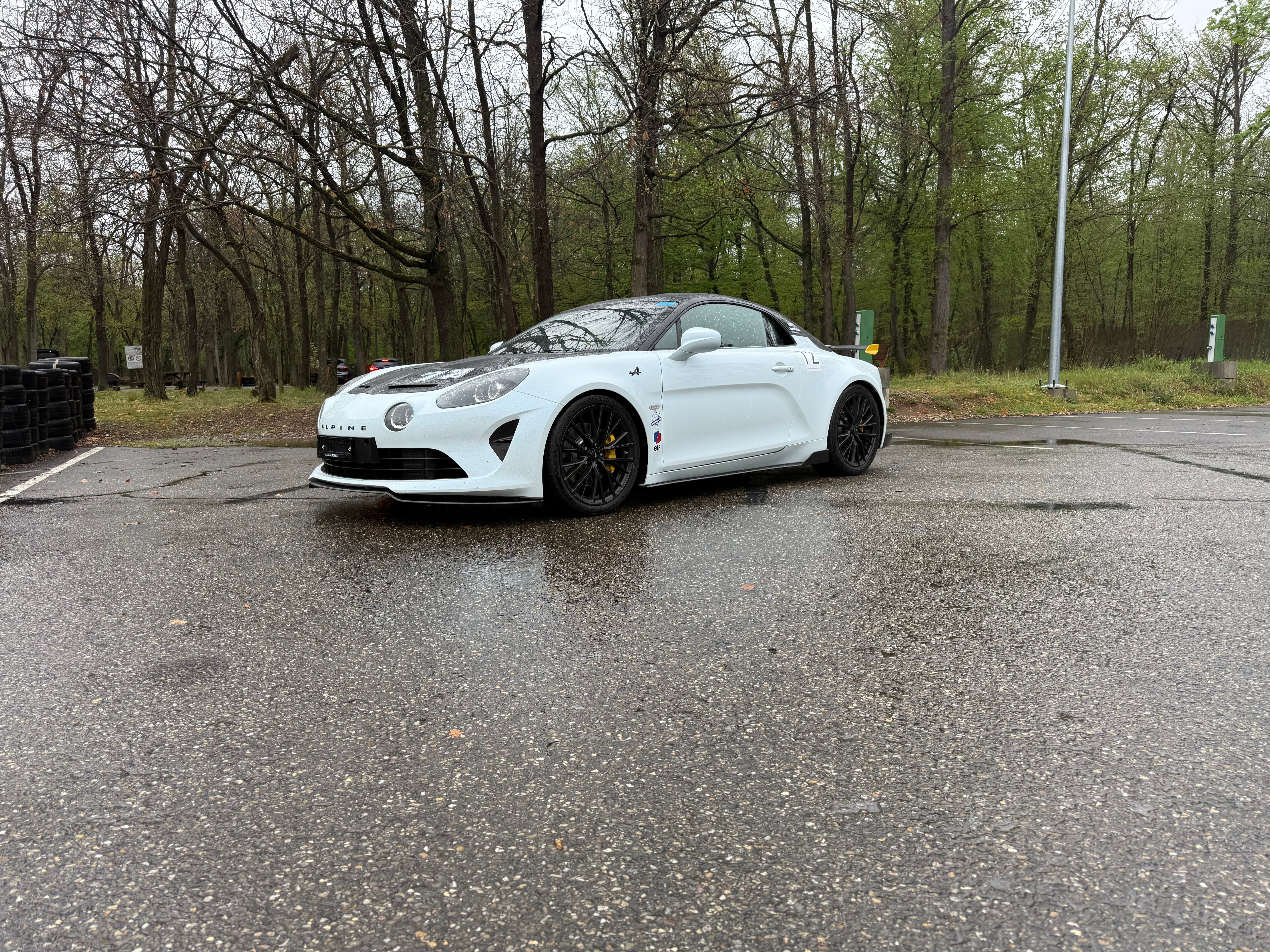 Car photo