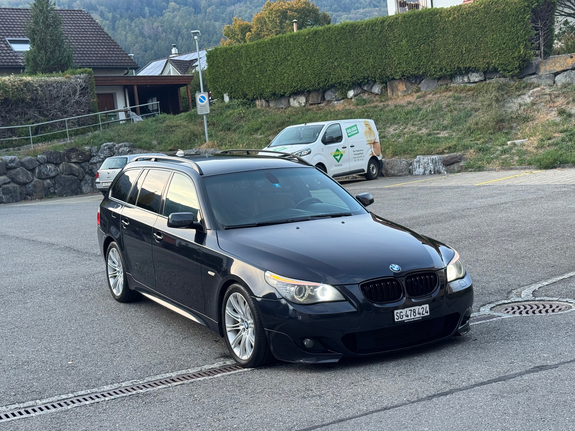 BMW 520d Touring Steptronic-image-2