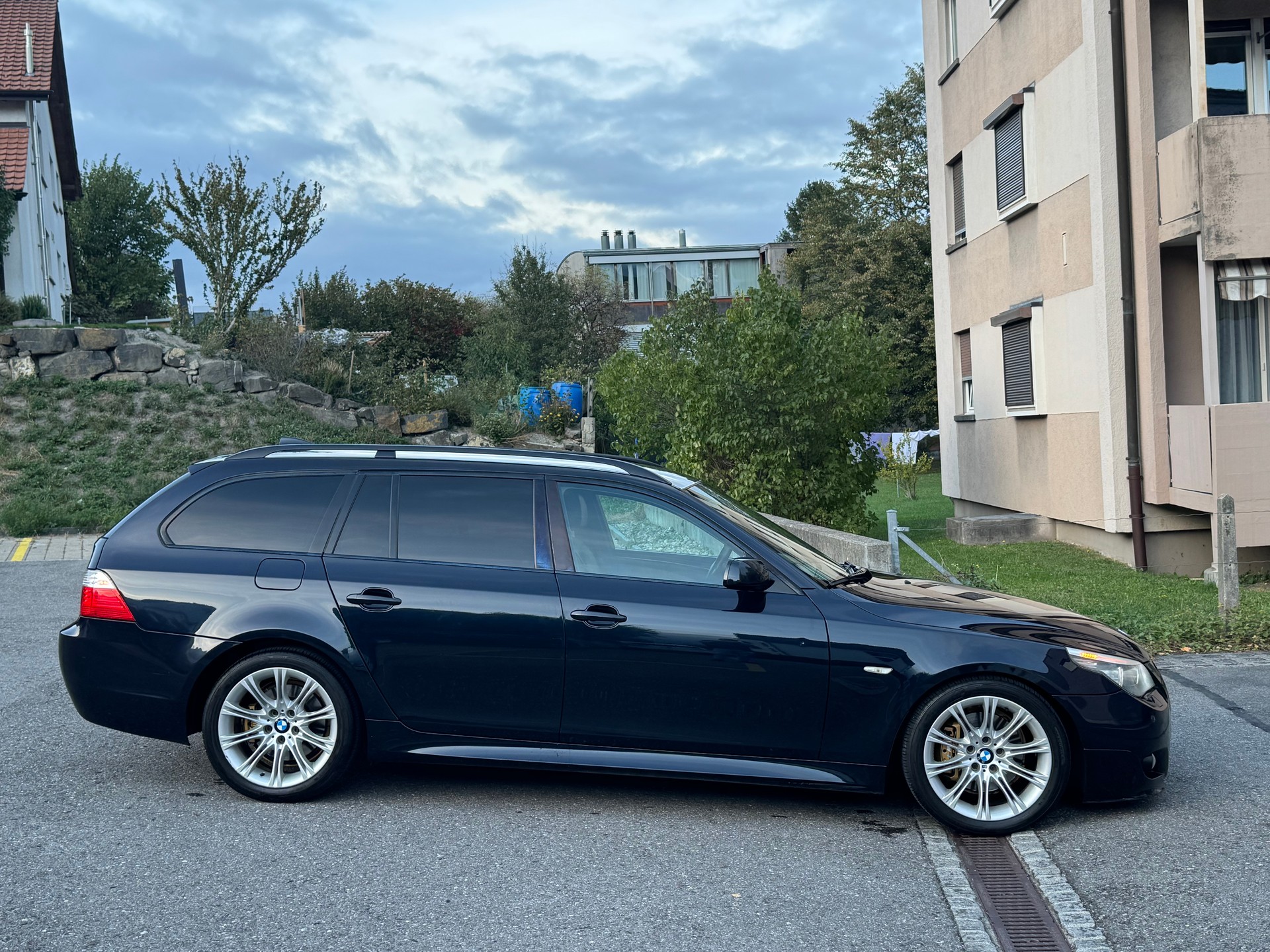 BMW 520d Touring Steptronic-image-5