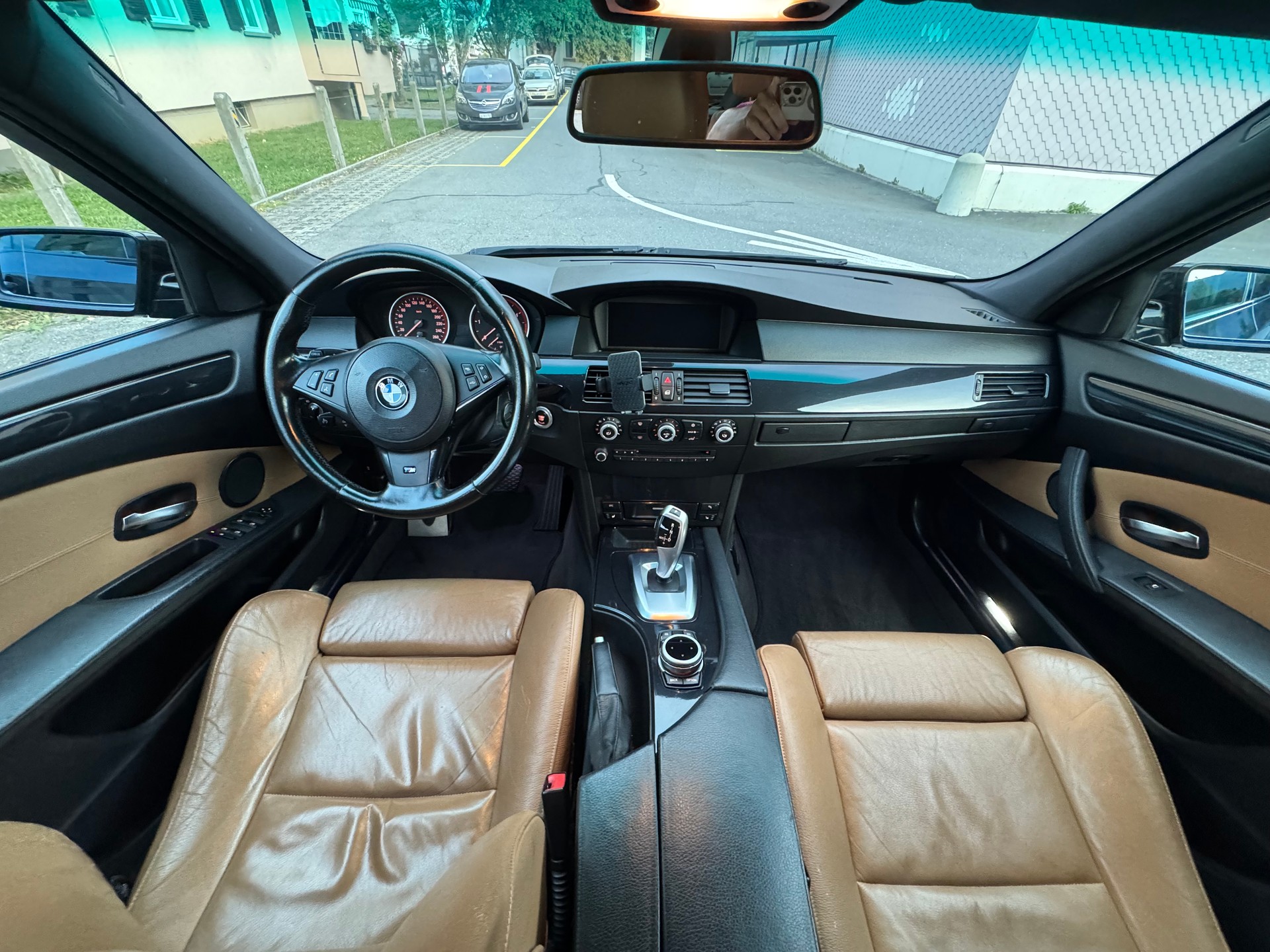 BMW 520d Touring Steptronic-image-3