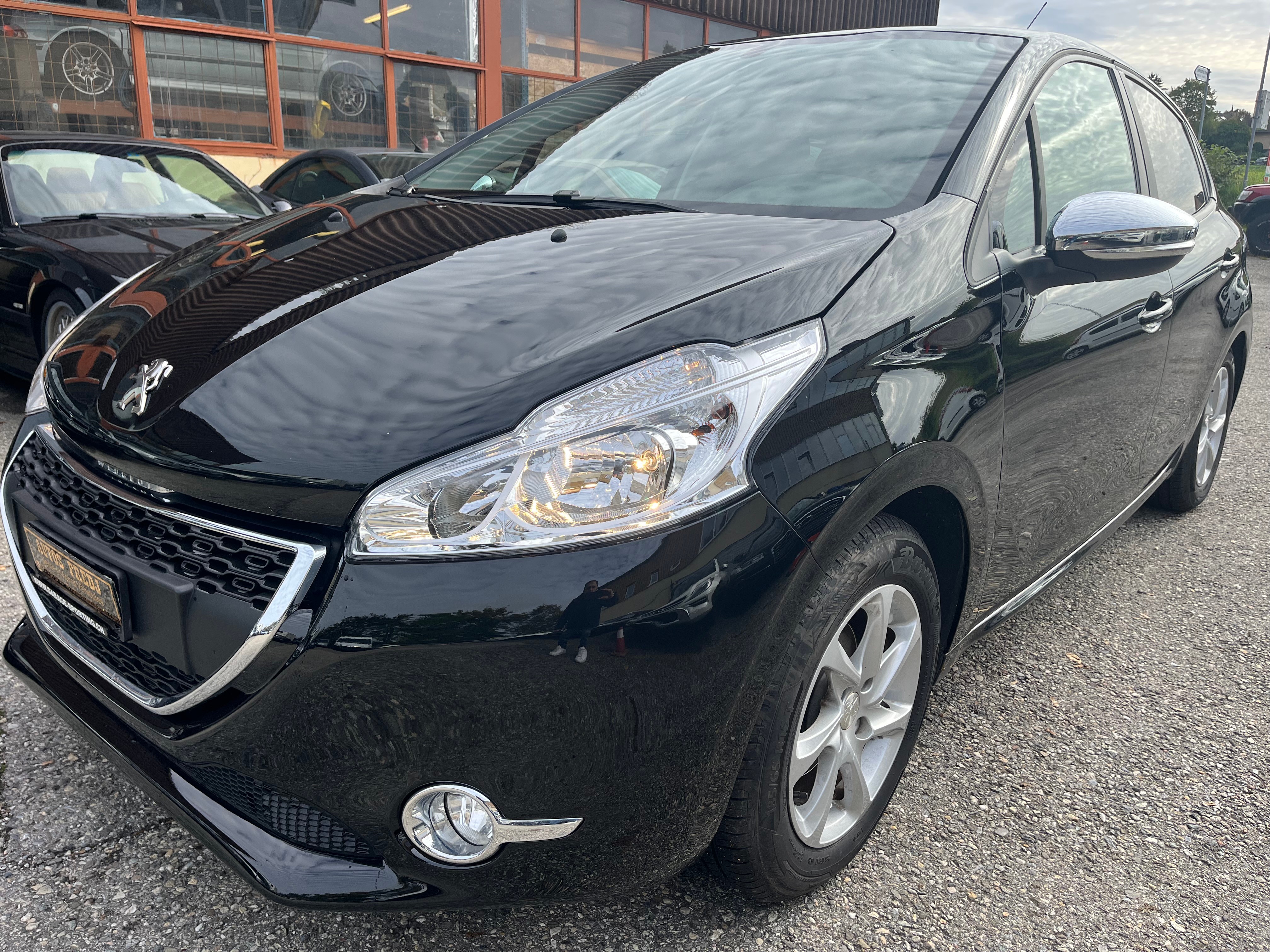 Car photo