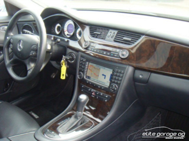 MERCEDES-BENZ CLS 55 AMG-image-6