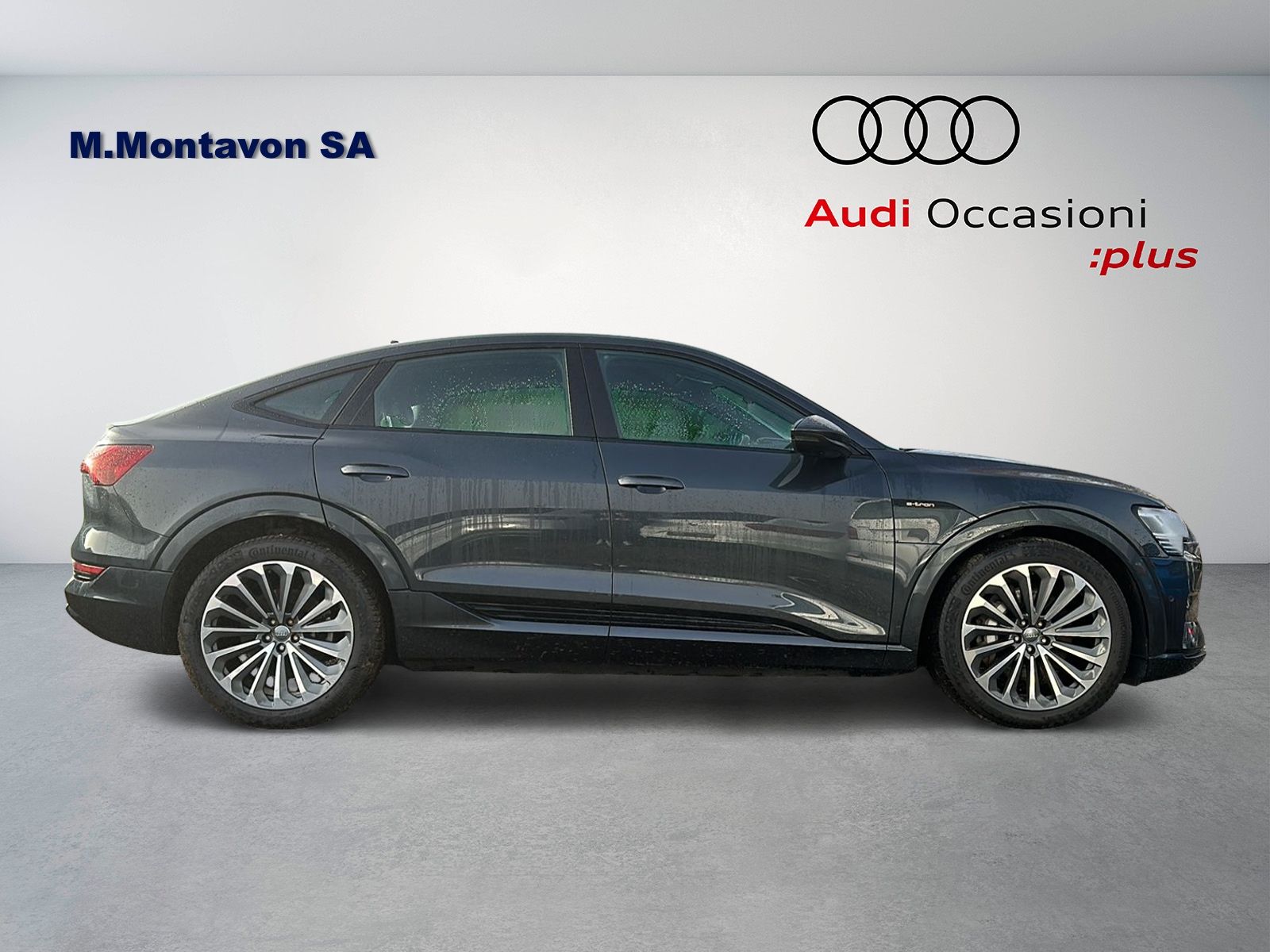 AUDI e-tron 50 Sportback Advanced quattro-image-2