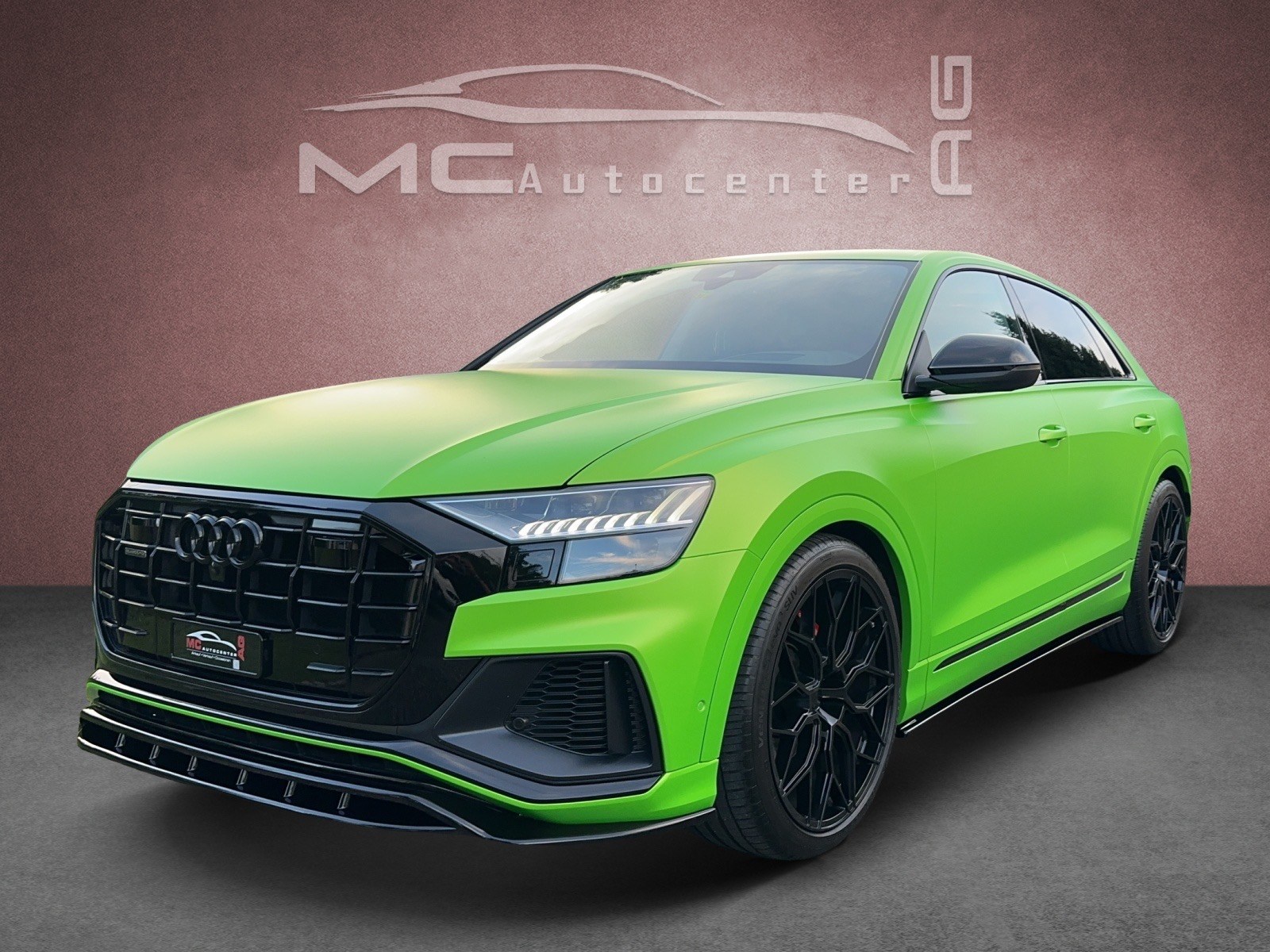 AUDI Q8 50 TDI Quattro Wassabi Green-image-0