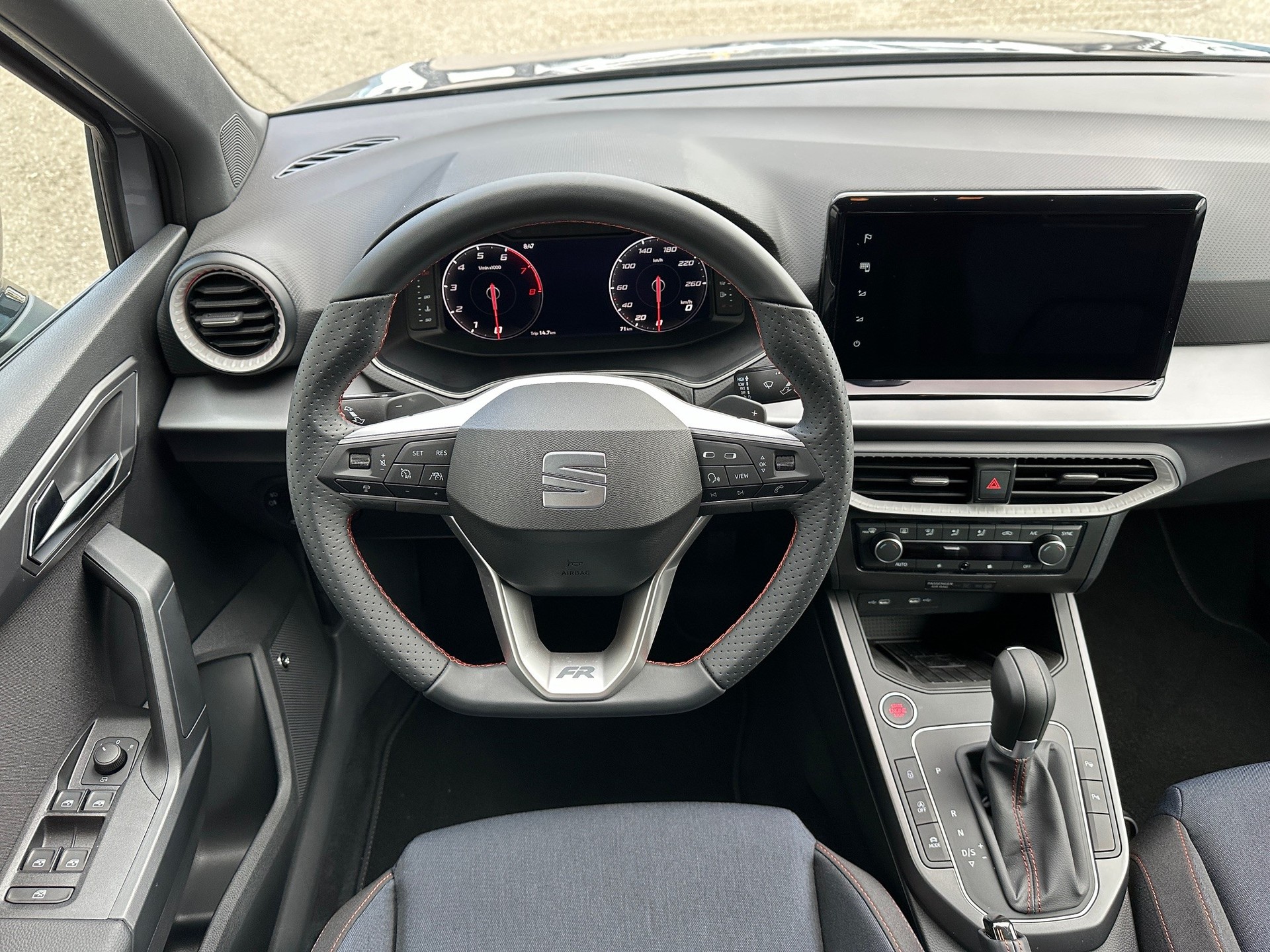 SEAT Arona FR LIM EDIT 1.0TSI 7DSG-image-7