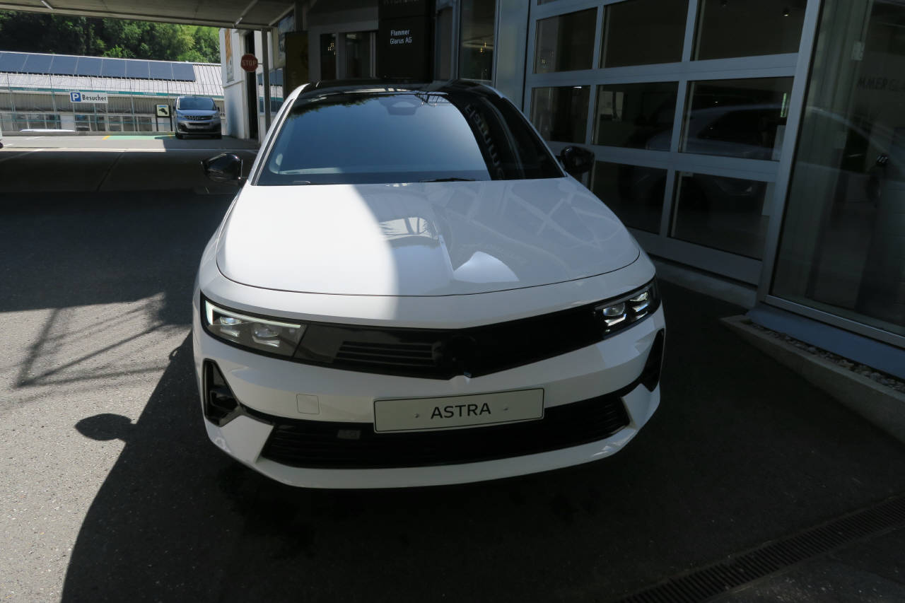 OPEL Astra 1.6 T PHEV 180 Ultimate-image-0