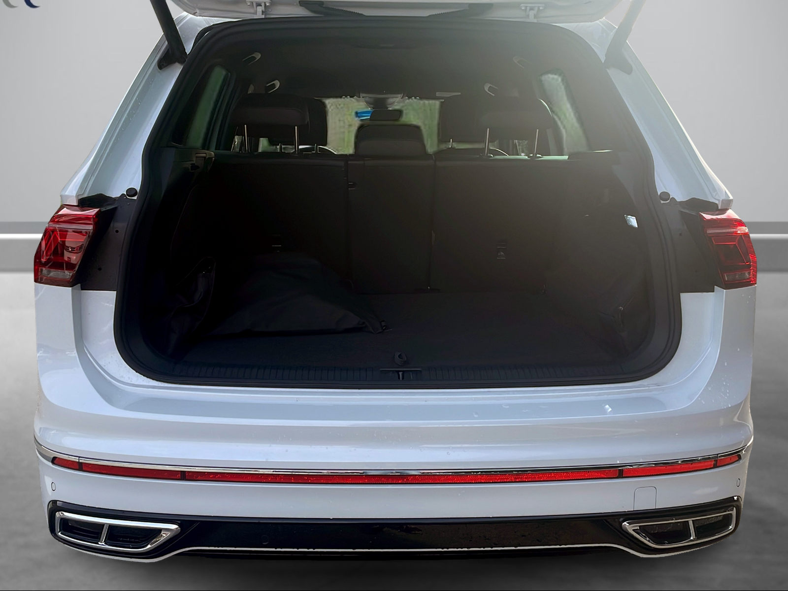 VW Tiguan 1.4TSI PHEV R-Line DSG-image-8
