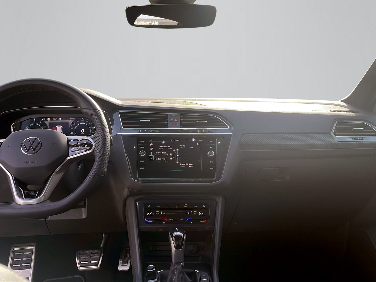 VW Tiguan 1.4TSI PHEV R-Line DSG-image-4
