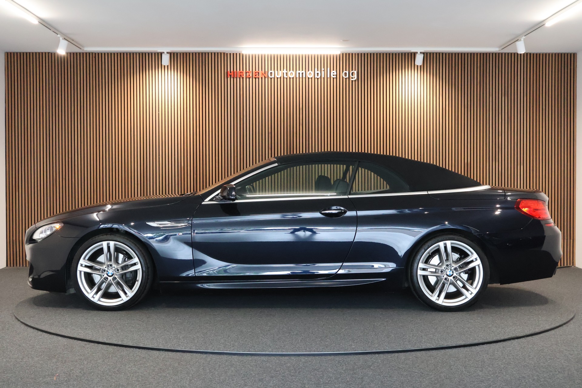 BMW 640i Cabrio xDrive M Sport Edition-showroom-element-3