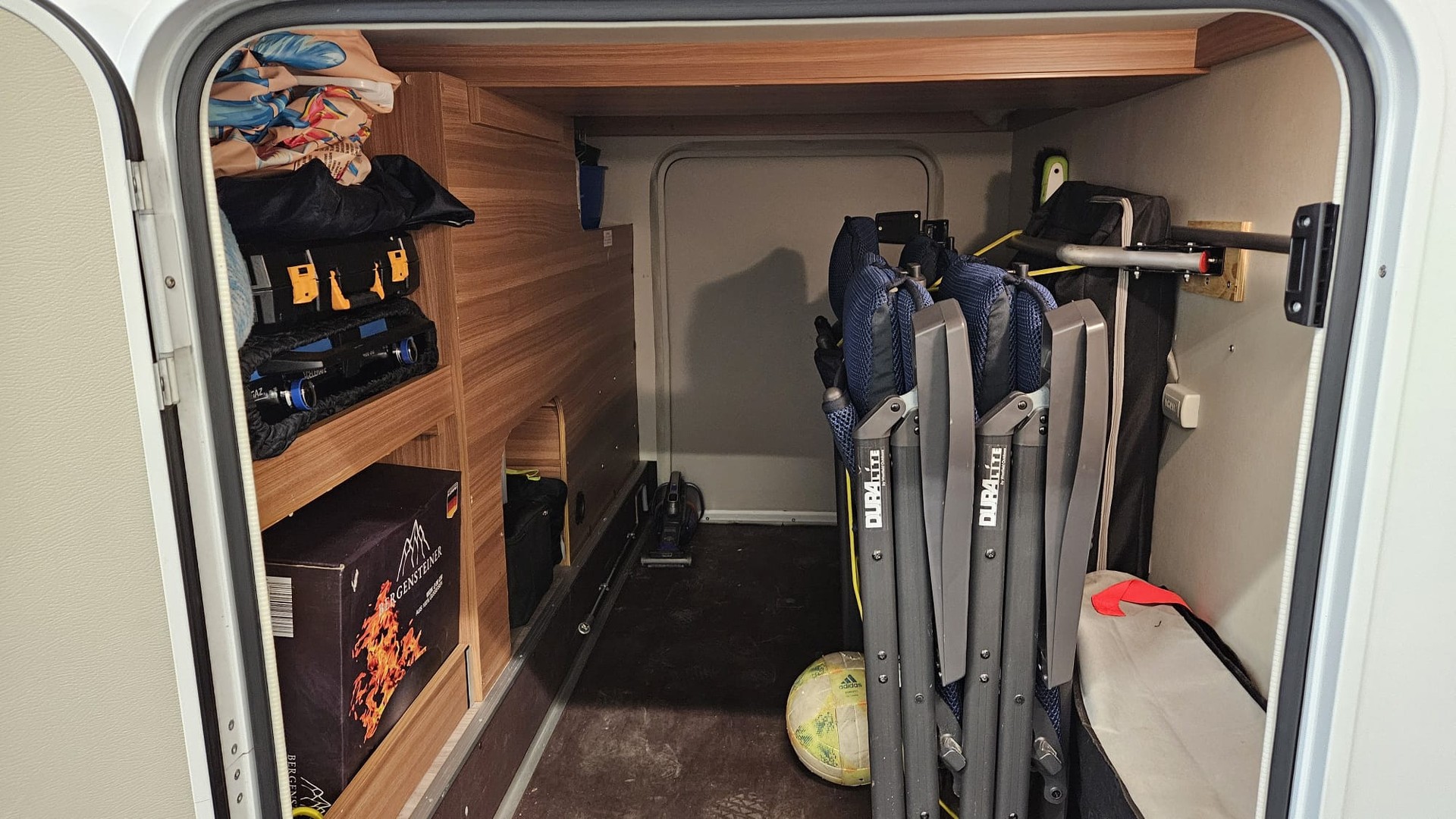 FIAT Weinsberg R58 Cara suite-image-5