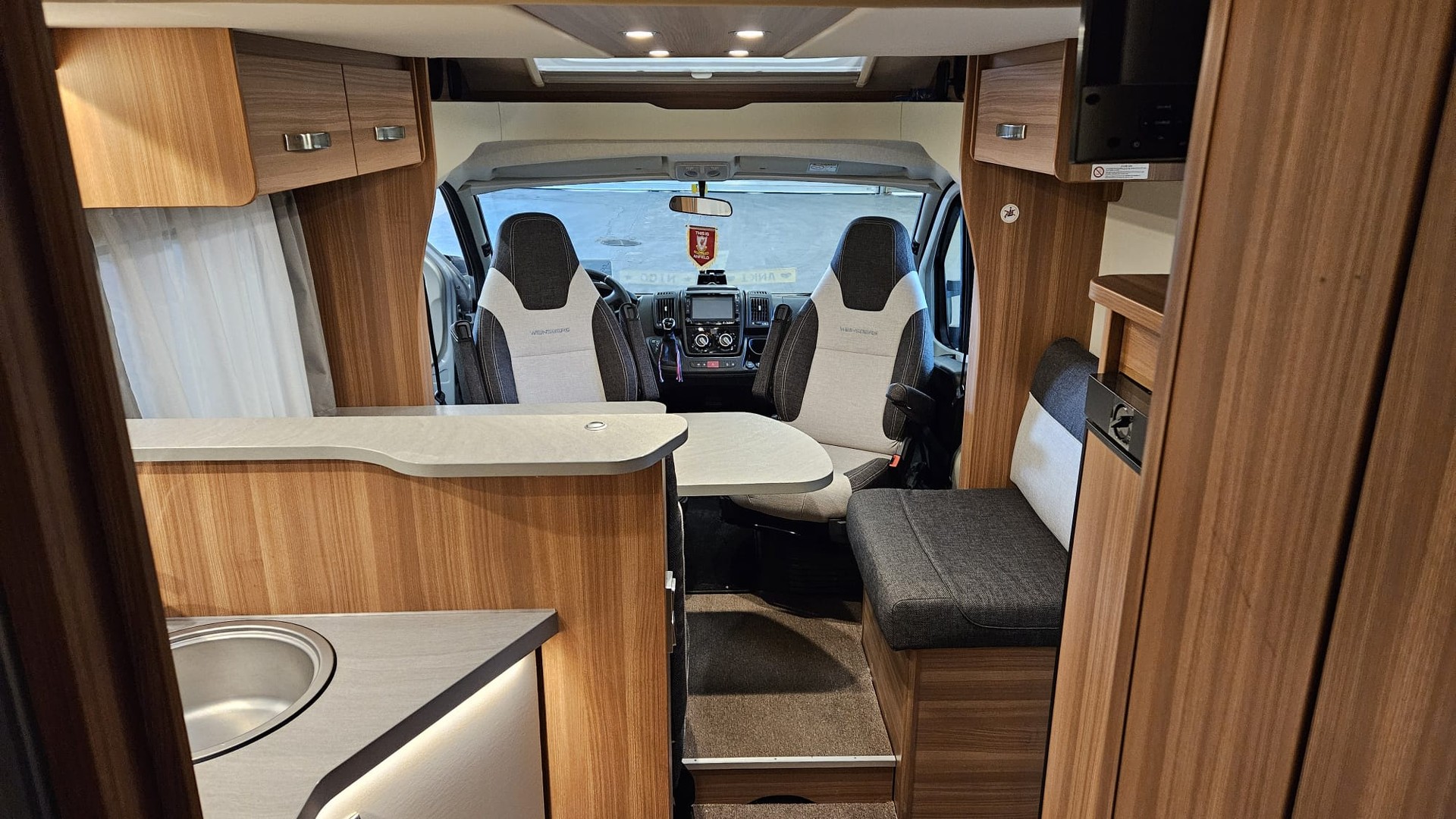 FIAT Weinsberg R58 Cara suite-image-4