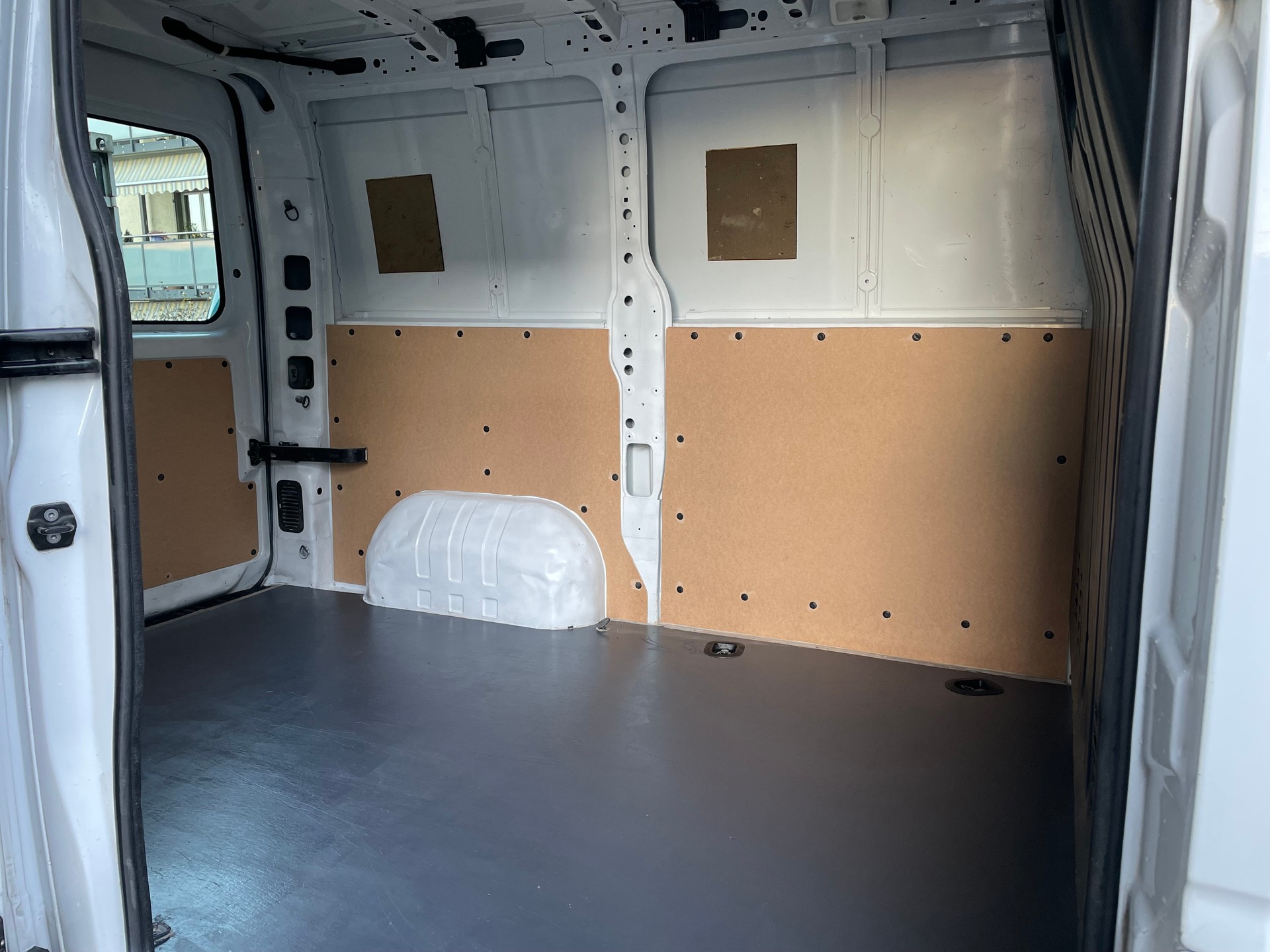 OPEL Movano 2.3 CDTI 2.8t L1H1-image-8