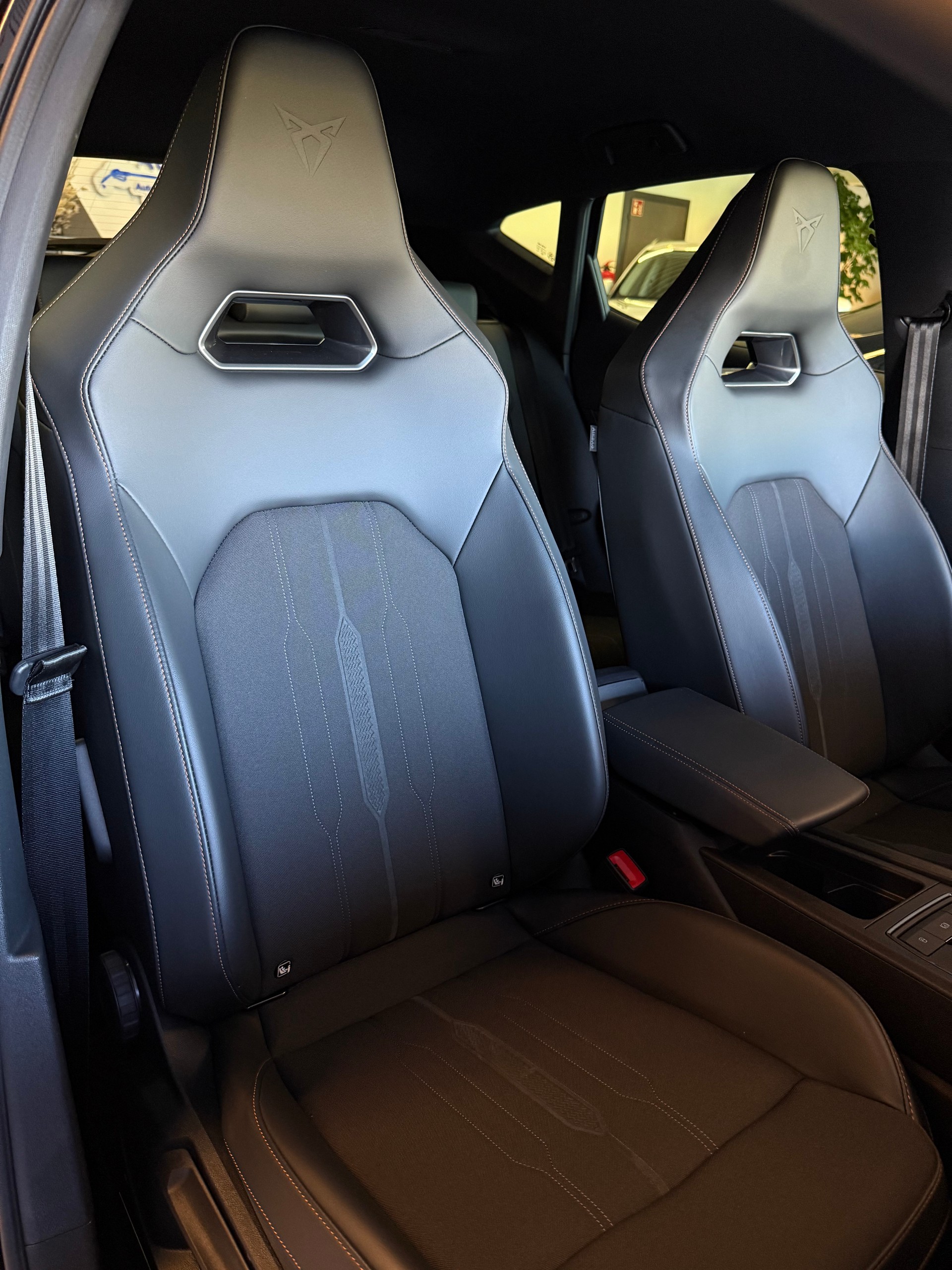 CUPRA Formentor 2.0TSI VZ 4Drive DSG-image-11