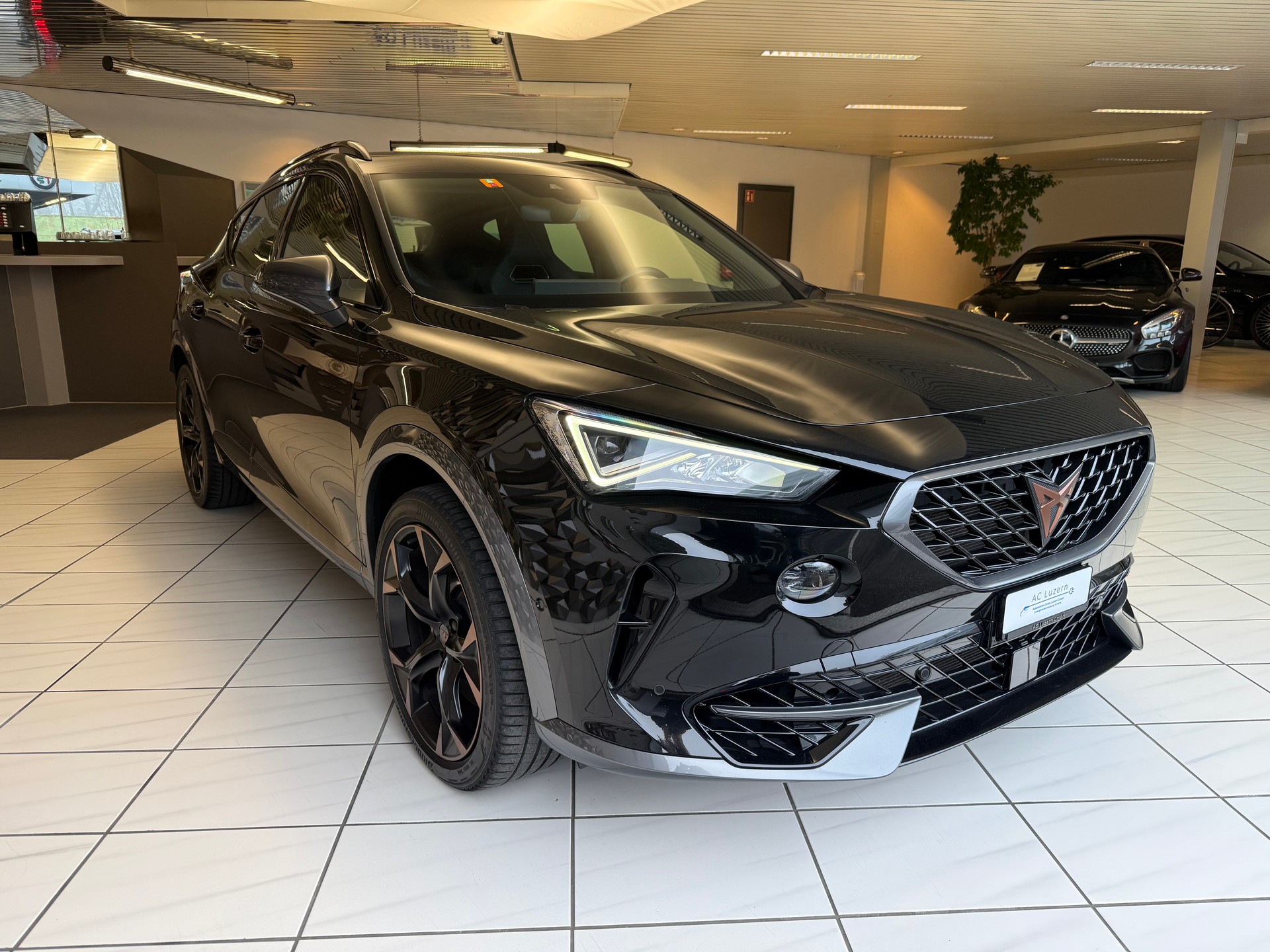 CUPRA Formentor 2.0TSI VZ 4Drive DSG-image-3