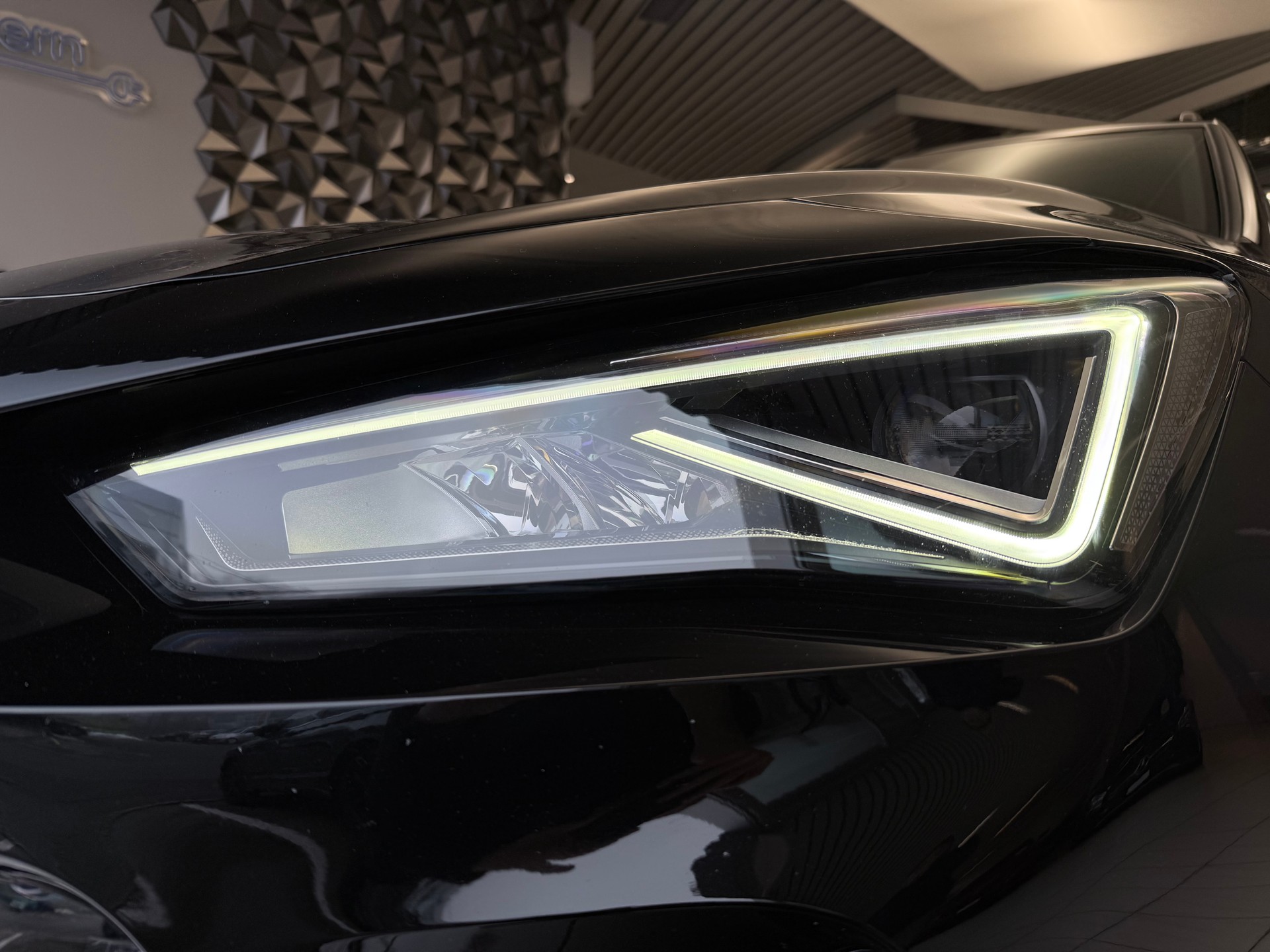 CUPRA Formentor 2.0TSI VZ 4Drive DSG-image-14