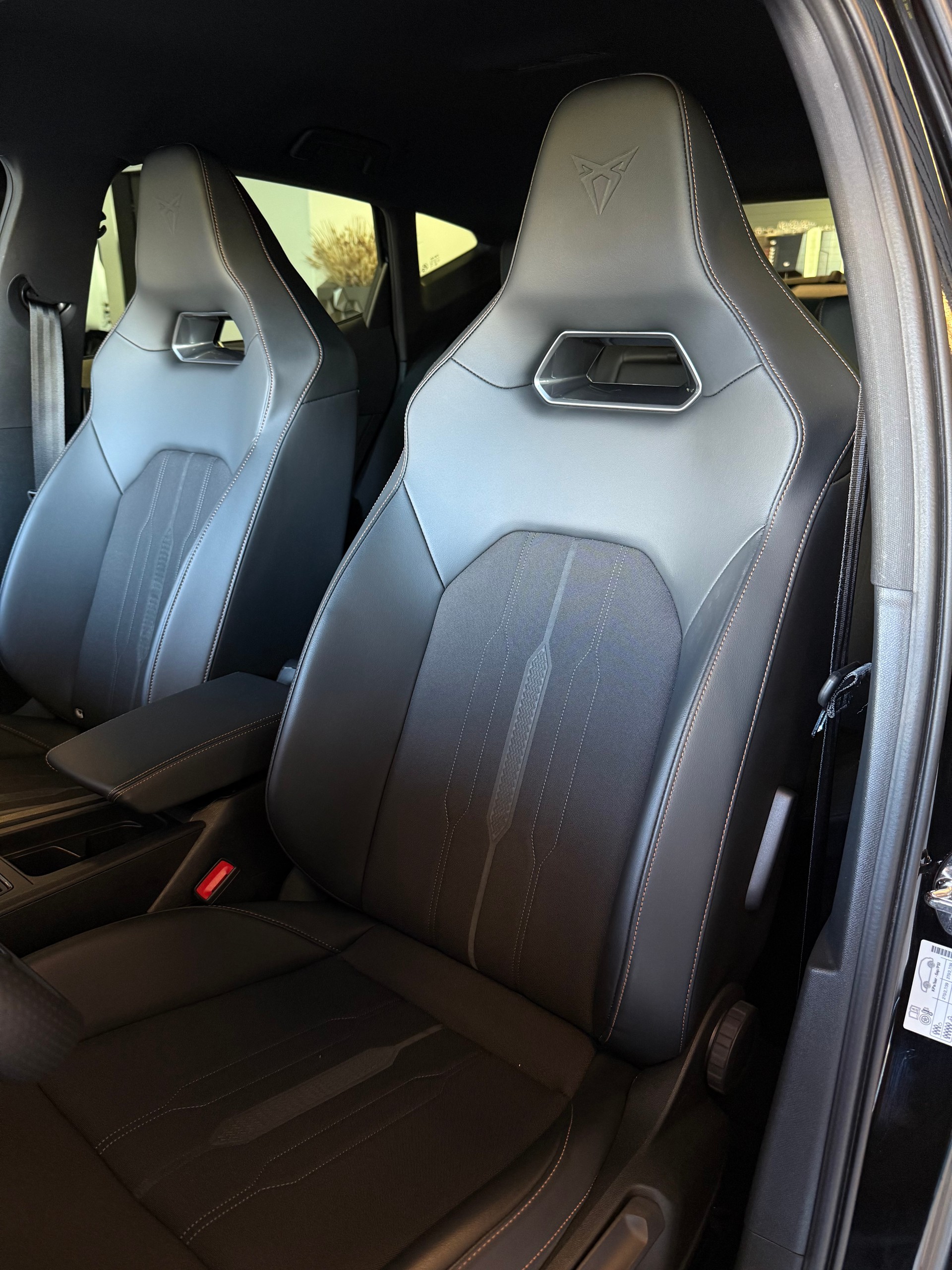 CUPRA Formentor 2.0TSI VZ 4Drive DSG-image-5