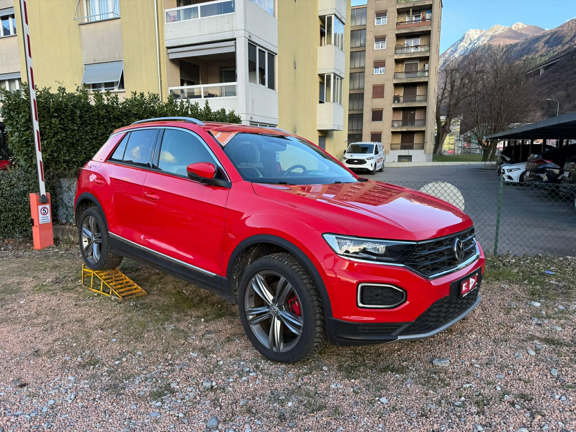 VW T-Roc 2.0 TSI Sport DSG 4Motion-image-0