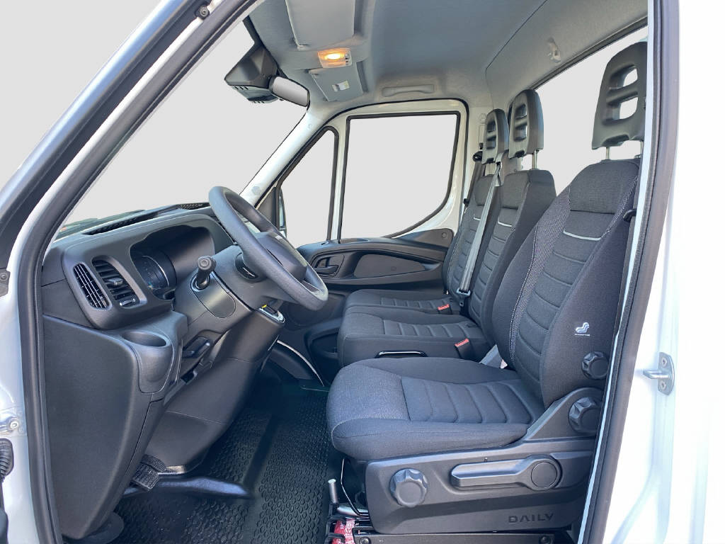 IVECO Daily 35 S 16 A8 S-Kab. 3450 Brücke-image-7