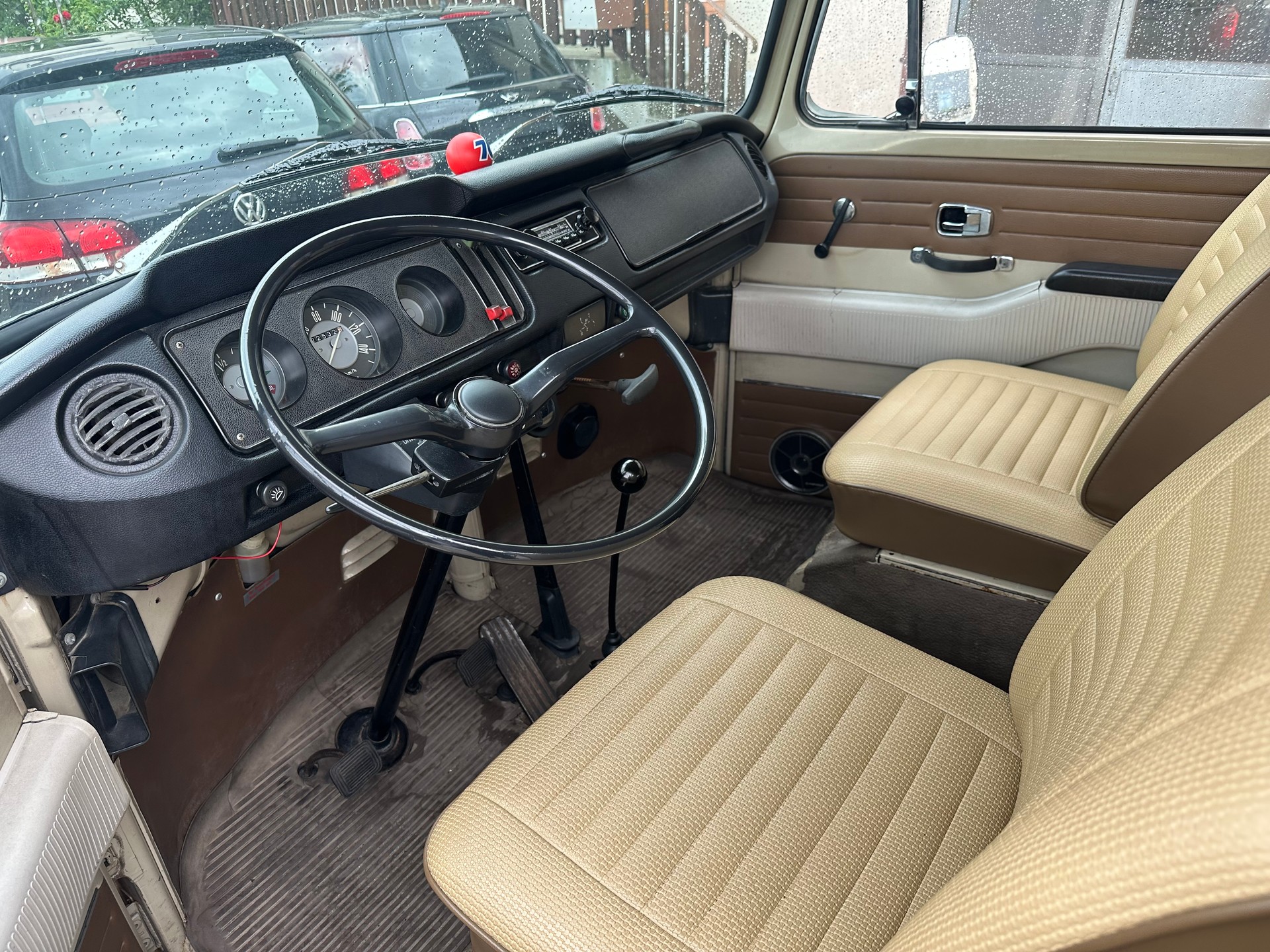 VW Bus Passenger-image-9