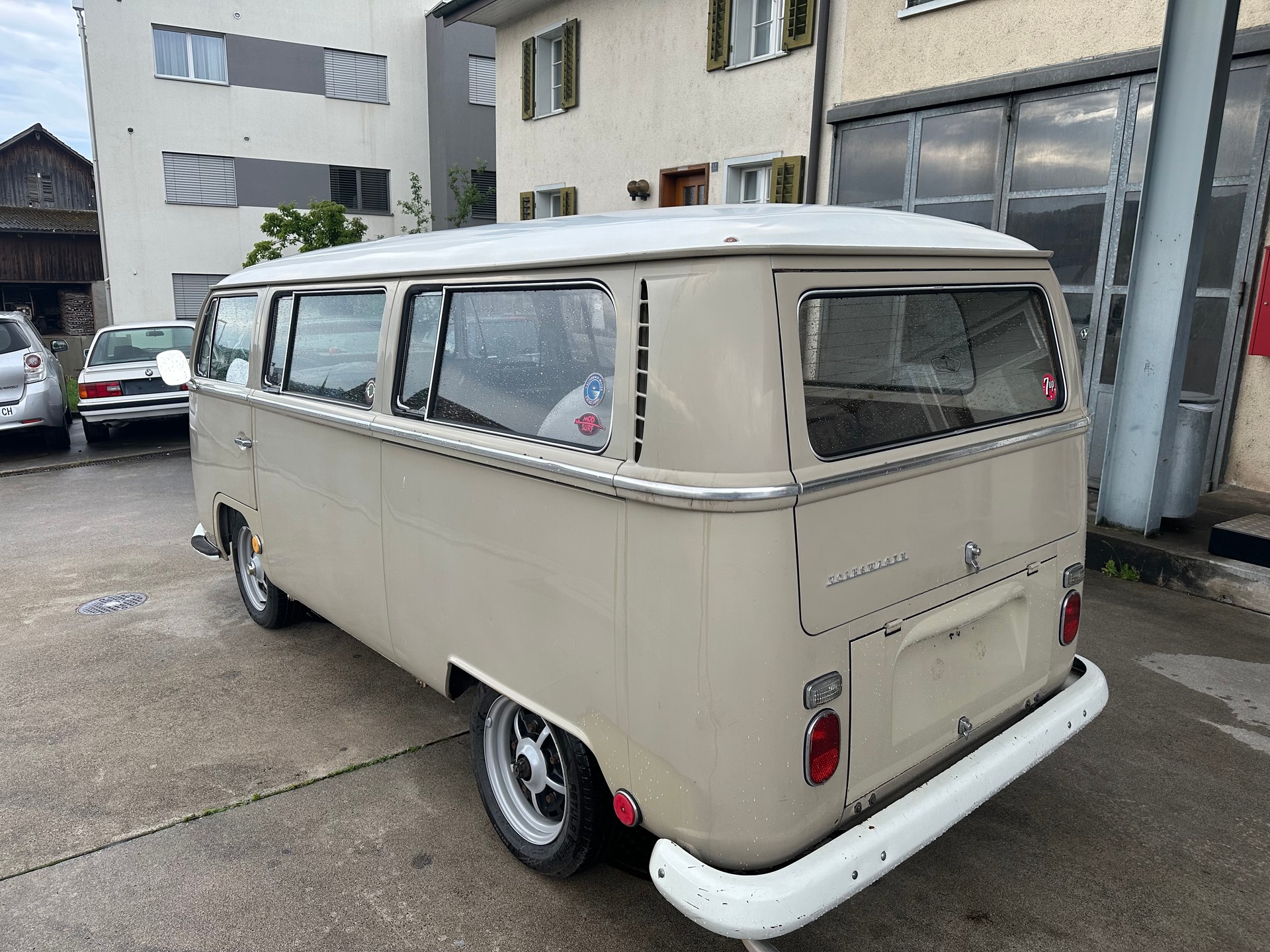 VW Bus Passenger-image-4