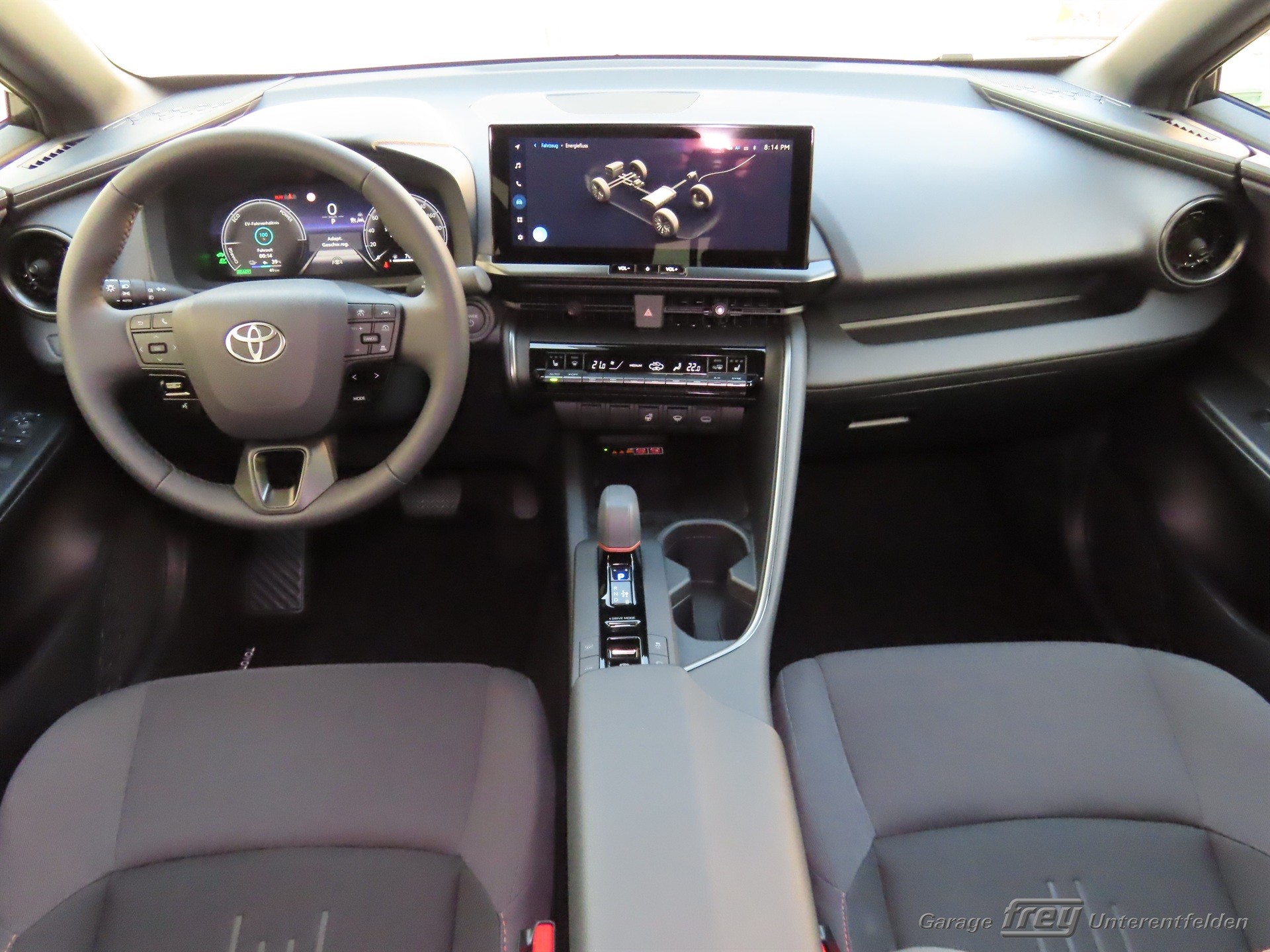 TOYOTA C-HR 2.0 PHEV CVT Swiss Edition-image-7