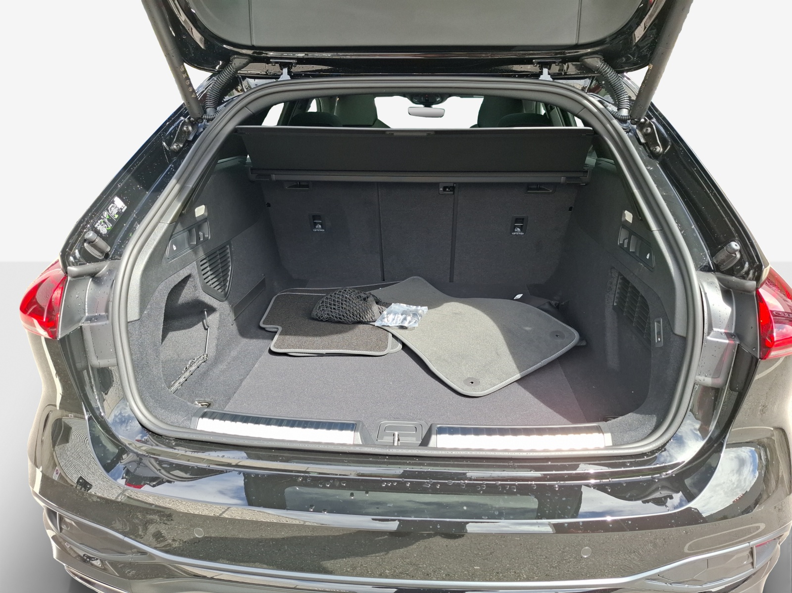 AUDI A5 Avant TFSI quattro 150 kW S tronic-image-11